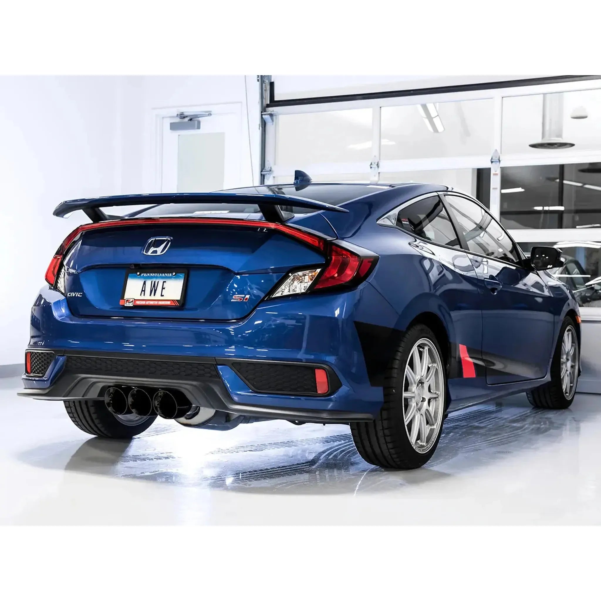 AWE Touring Edition Exhaust w/Front Pipe & Triple Diamond Black Tips Honda Civic Si 2017-2020 | 3015-53014