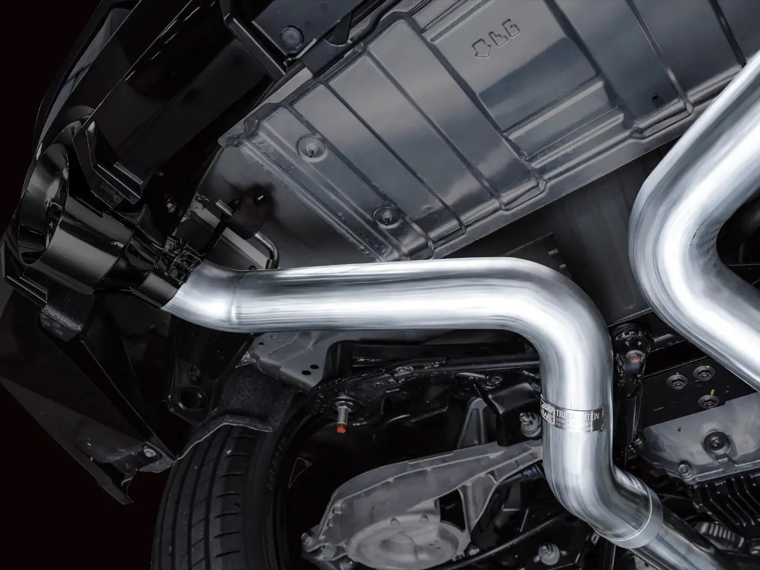 AWE Tuning Cat Back Track Edition Exhaust w/ Diamond Black Tips Nissan Z 2023-2025 | 3020-33400