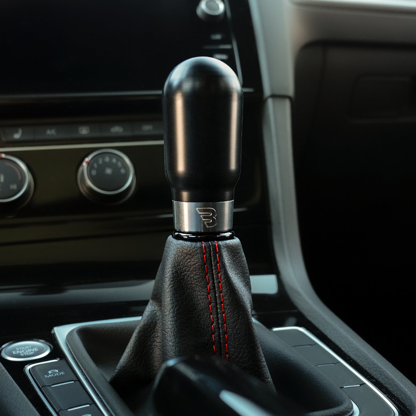 Billetworkz Hybrid Shift Knob 12x1.25mm Black Subaru WRX 15-26 / STI 2004+ / BRZ/FR-S/86 13-20 / BRZ/GR86 22-26 | BW-KNB-SUB6-NO-BDP-HY2