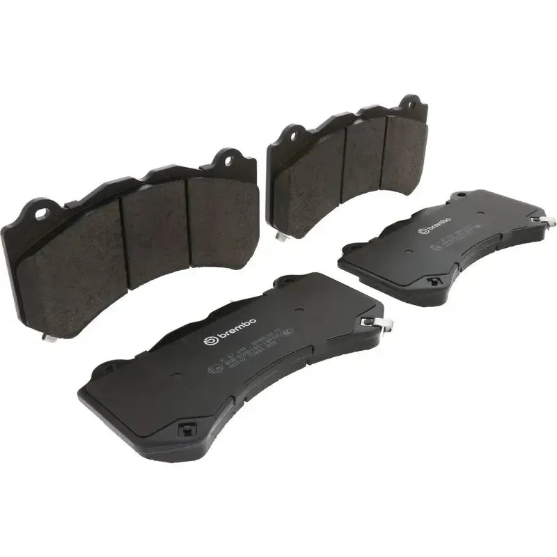 Brembo Premium Low-Met OE Equivalent Brake Pads Front Nissan GT-R 2009-2025 | P37018