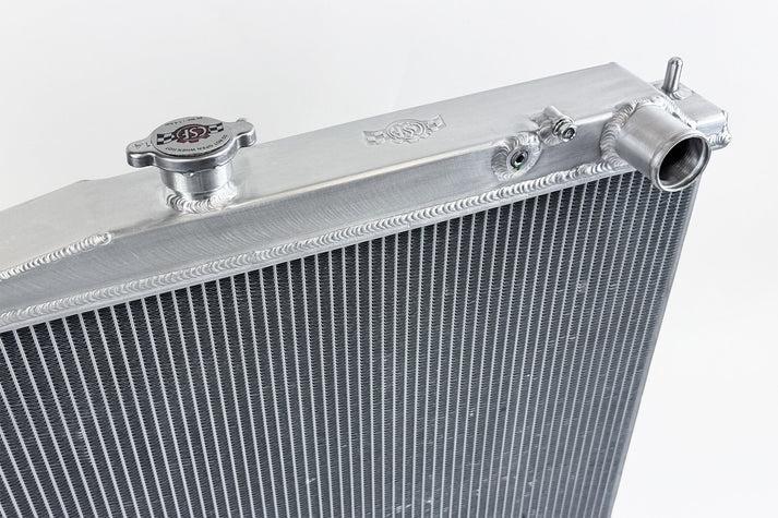 CSF High-Performance All-Aluminum Radiator Black Nissan Skyline GT-R 1995-1998 / GTS & GT-T 1994-2002 | 7230B