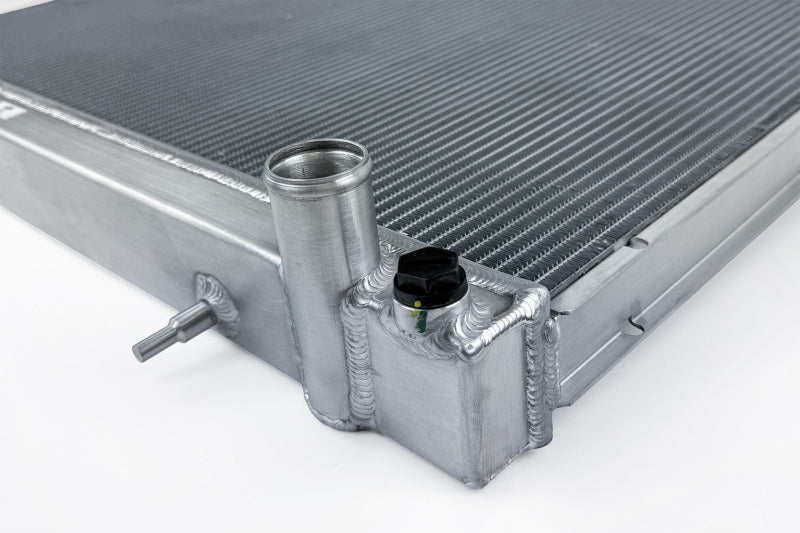 CSF High-Performance All-Aluminum Radiator Nissan Skyline GT-R R34 1999-2002 | 7231