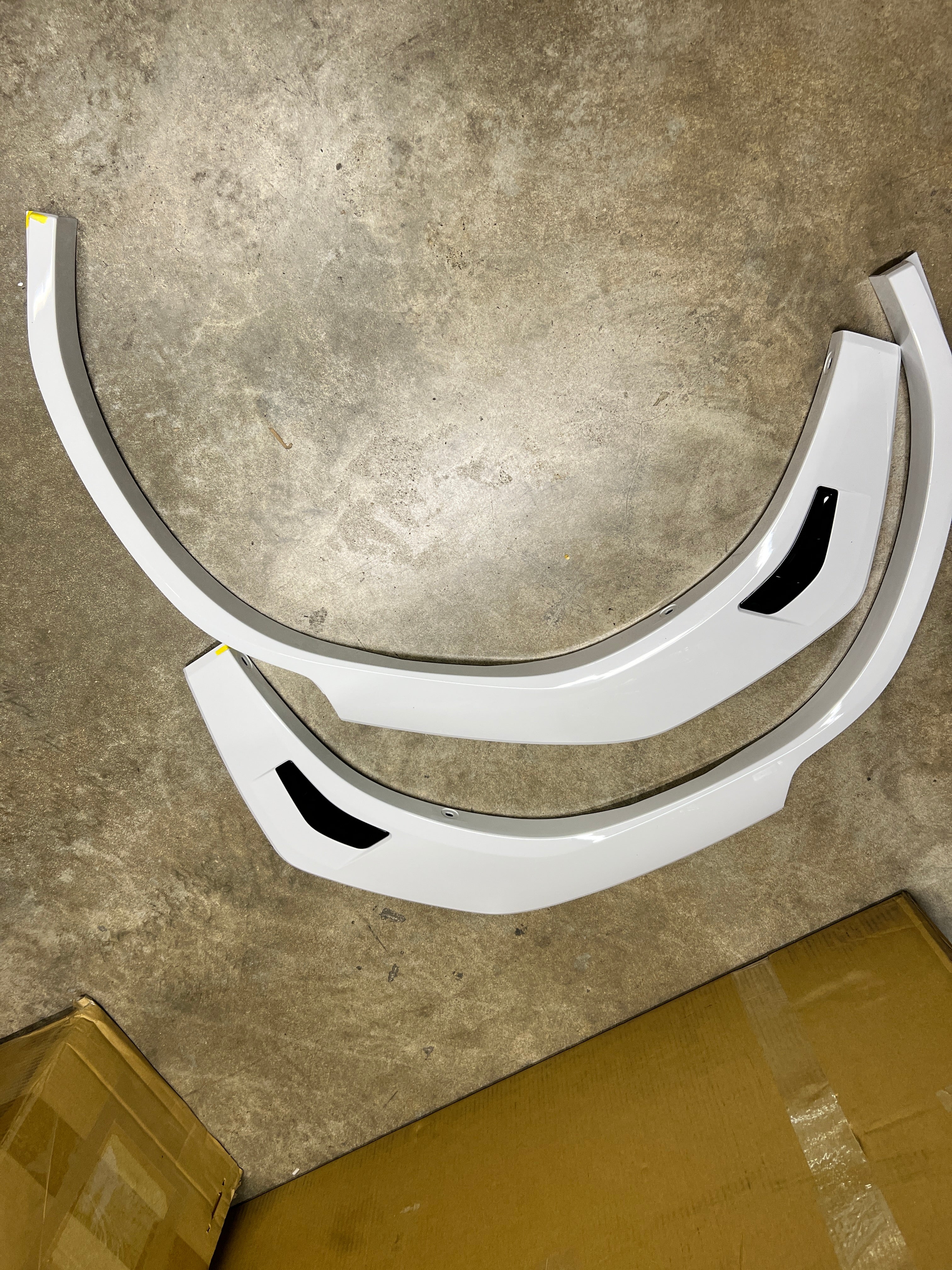 Clearance / OPEN BOX Noble RD2 Paint Matched Fender Flares (Ceramic White- M6Y) - 2022-2026 WRX