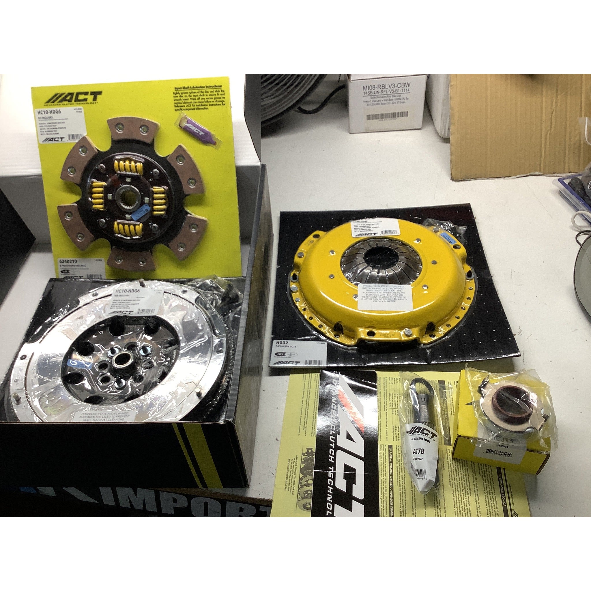 ACT Max Extreme Race Rigid 6 Pad Clutch Kit | Honda Civic (89-91) (HW4-XXR6)