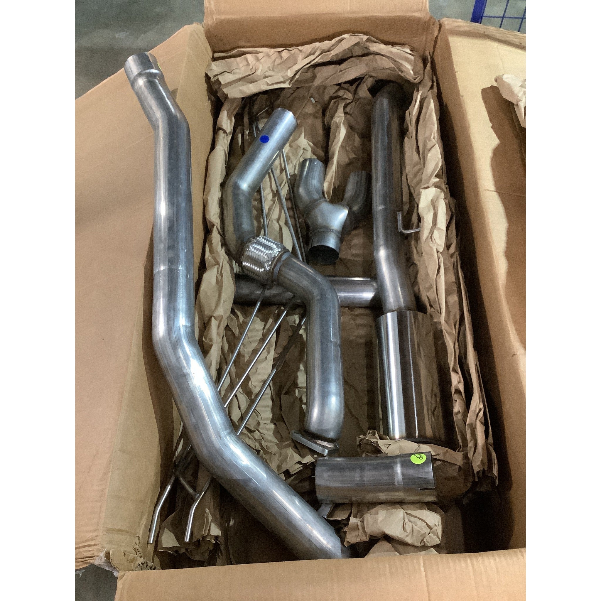 Clearance / OPENBOX AWE Track Edition Exhaust w/Front Pipe & Dual Diamond Black Tips Honda Civic Si 2017-2020