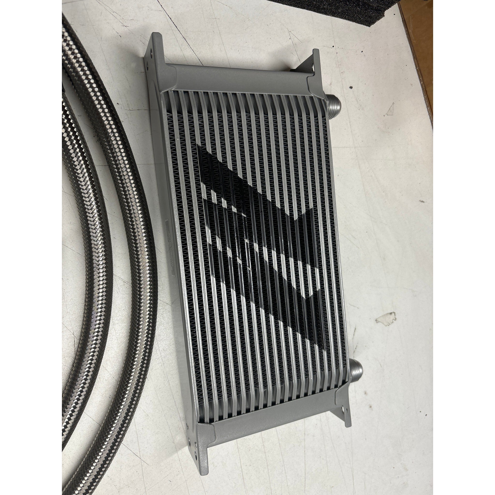 Clearance / OPENBOX Mishimoto Oil Cooler 2010-2012 Hyundai Genesis Coupe 2.0T | MMOC-GEN4-10