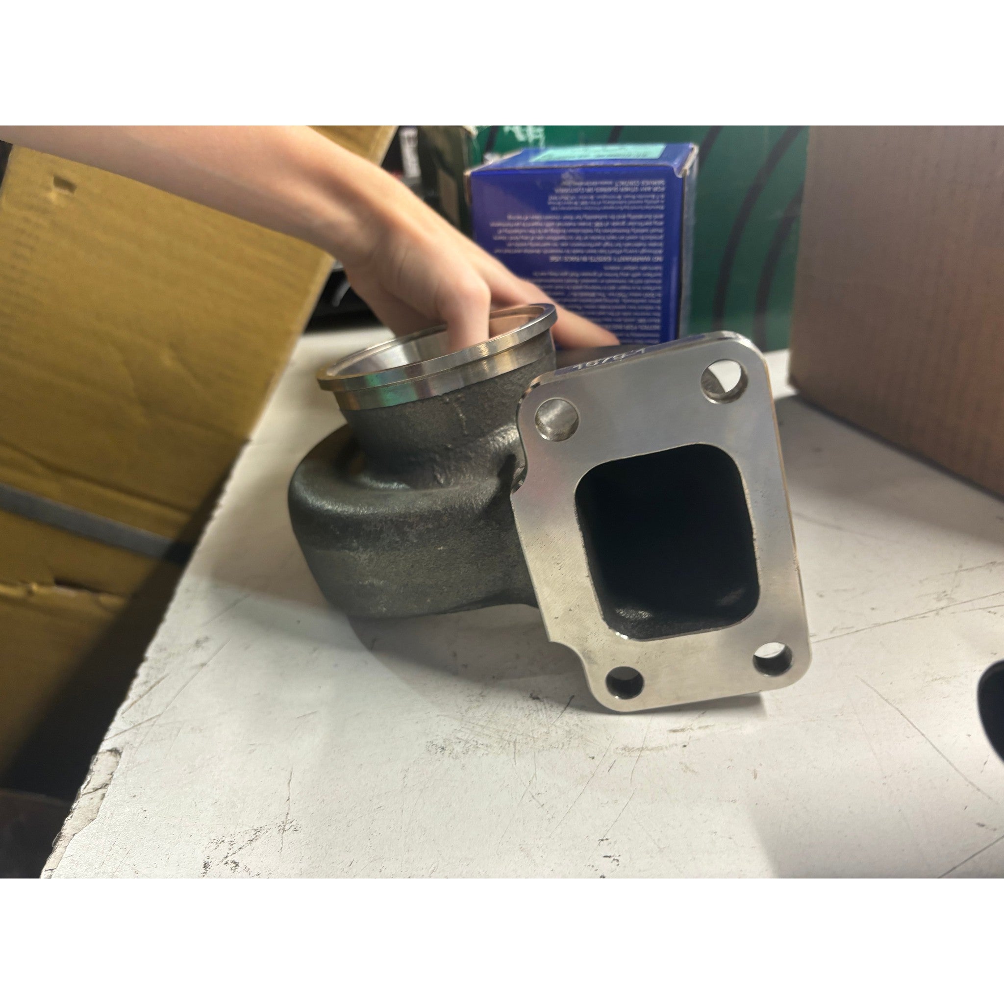 Clearance / OPENBOX Xona Rotor 1.06 A/R T3 Inlet V-Band Discharge Turbine Housing