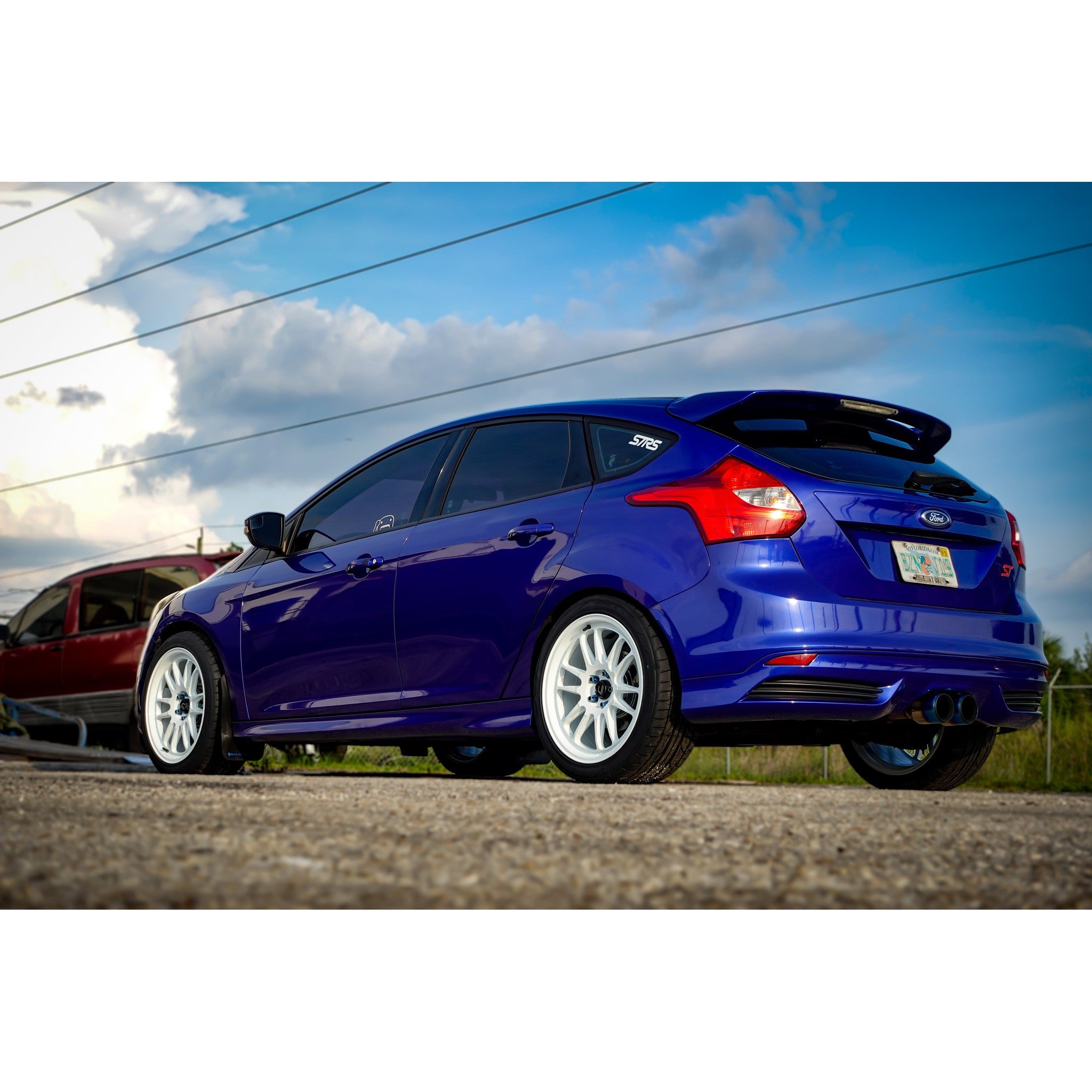 Cosmis Wheels XT-206R White 18x9 +34 5x108 Wheel