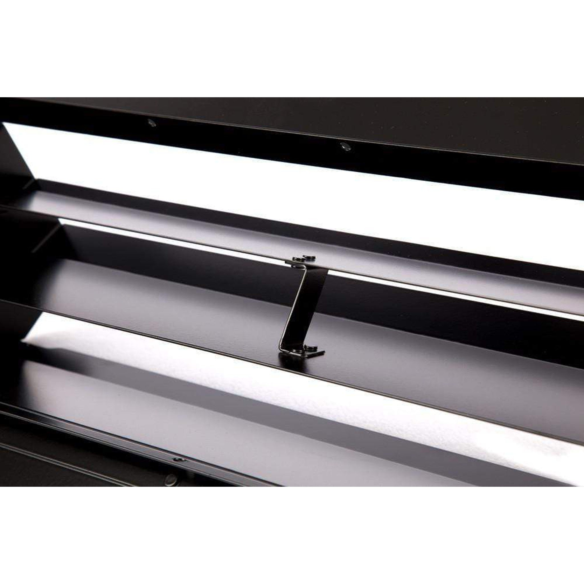 GrimmSpeed Top Mount Intercooler Splitter Subaru Hood Scoop WRX 06-07 / STI 06-07 | 093077