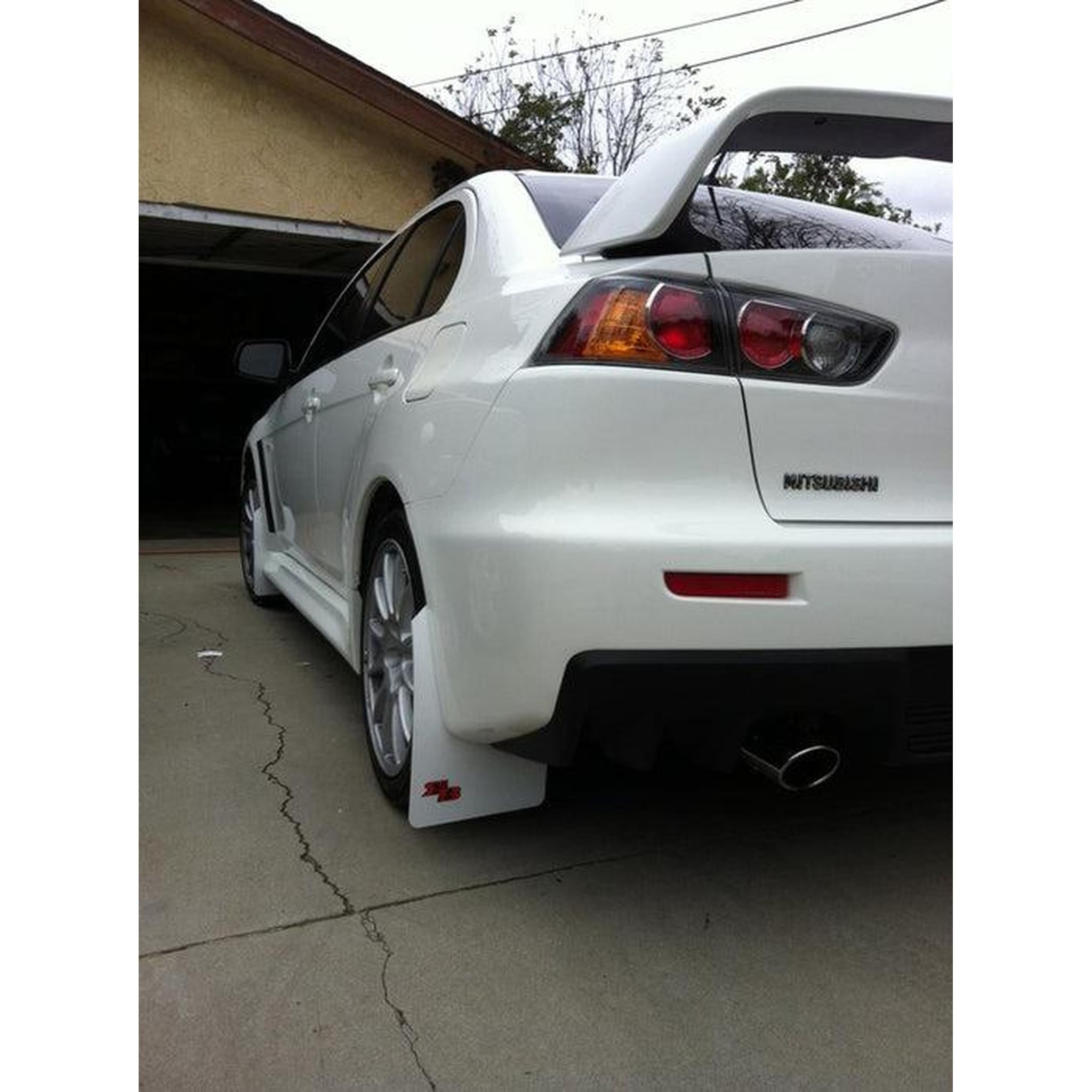 RokBlokz Original Rally Mud Flaps White Flaps/Black Logo Mitsubishi Evo X 08-15 | M-EVOX-O-WHT/BLK