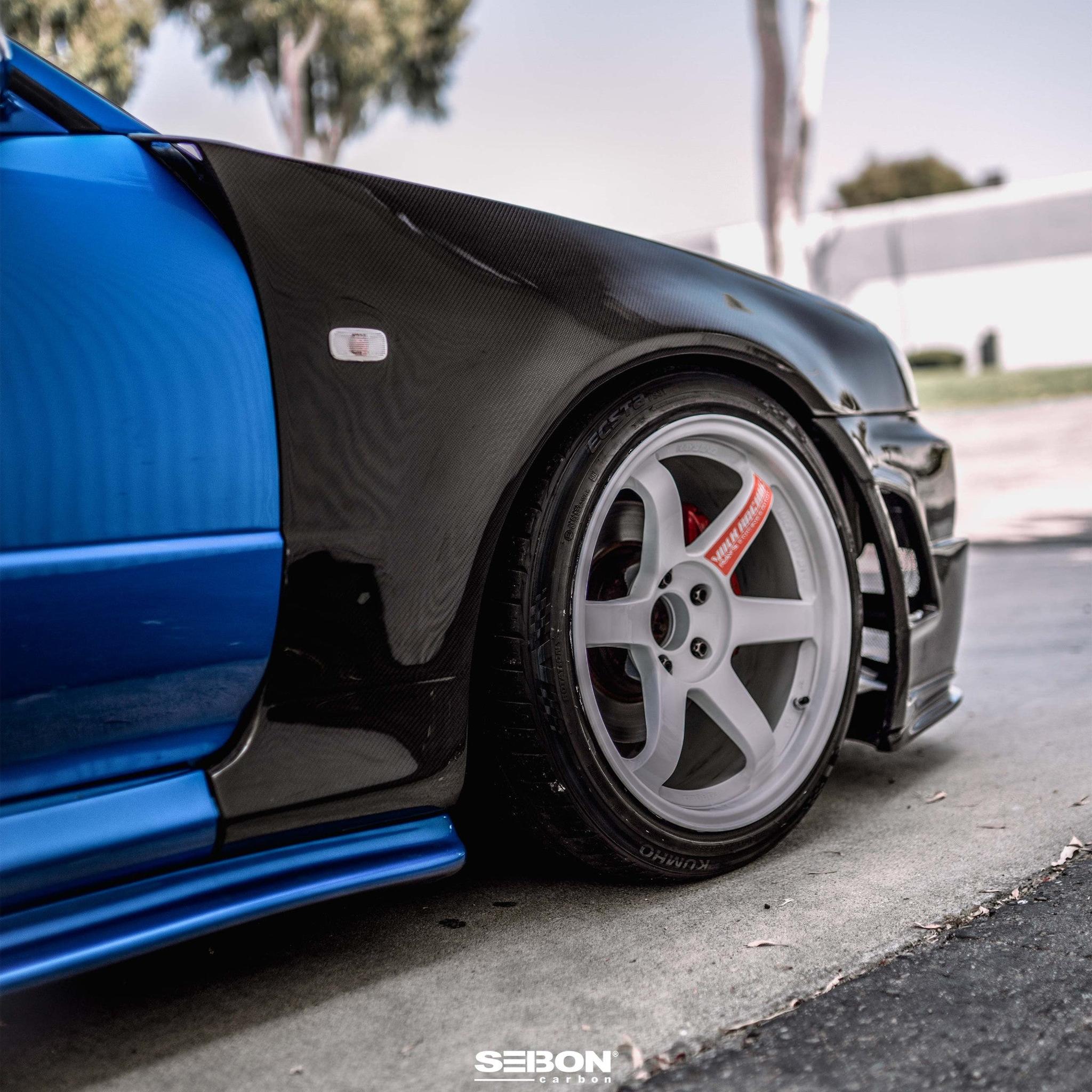 Seibon Carbon Fiber Fender Pair Nissan Skyline R34 1999-2001 | FF9901NSR34-NSM