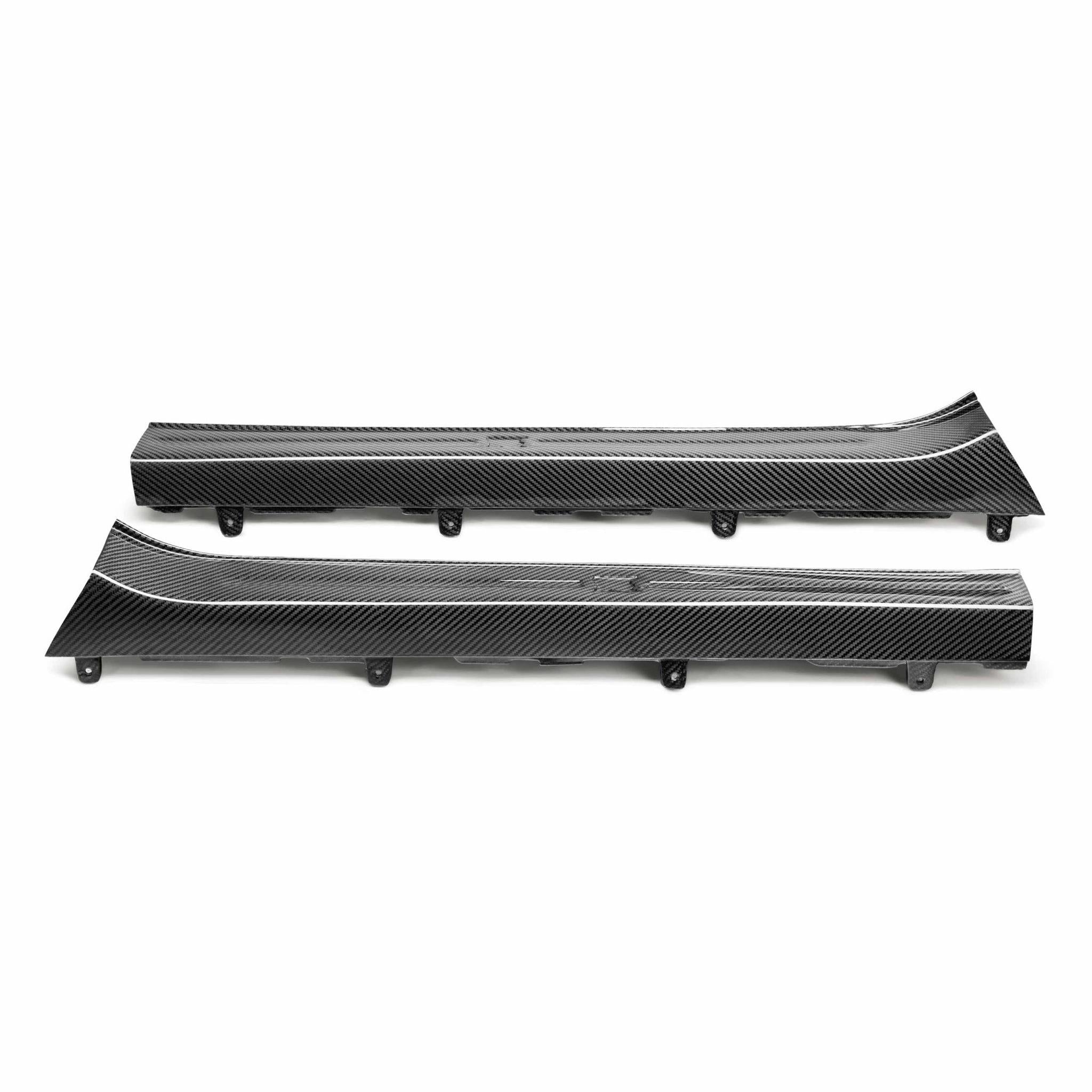 Seibon OEM Style Carbon Fiber Door Sills (Pair) Nissan GT-R 2009-2025 | DS0910NSGTR