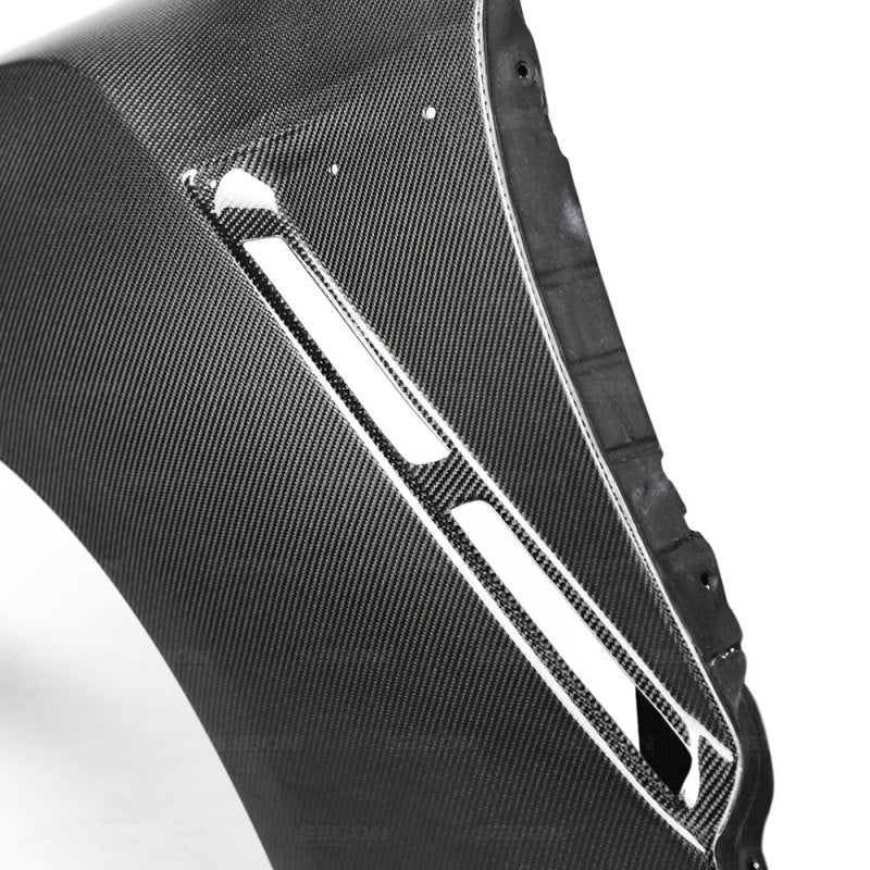 Seibon OEM Style Carbon Fiber Fenders Nissan GT-R 2009-2025 | FF0910NSGTR-OE