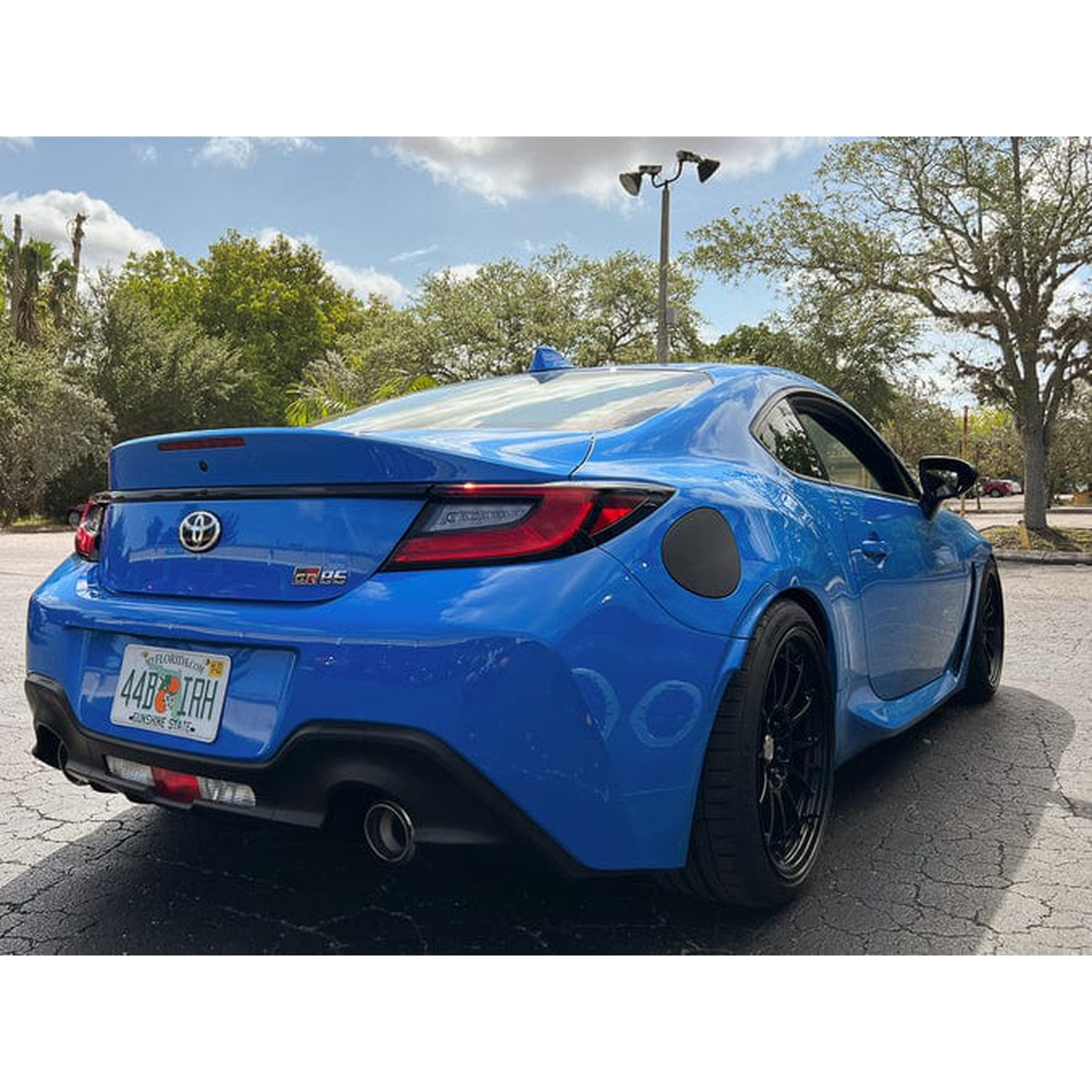 Sticker Fab Fuel Door 3D Carbon Overlay - 2022-2026 BRZ / GR86