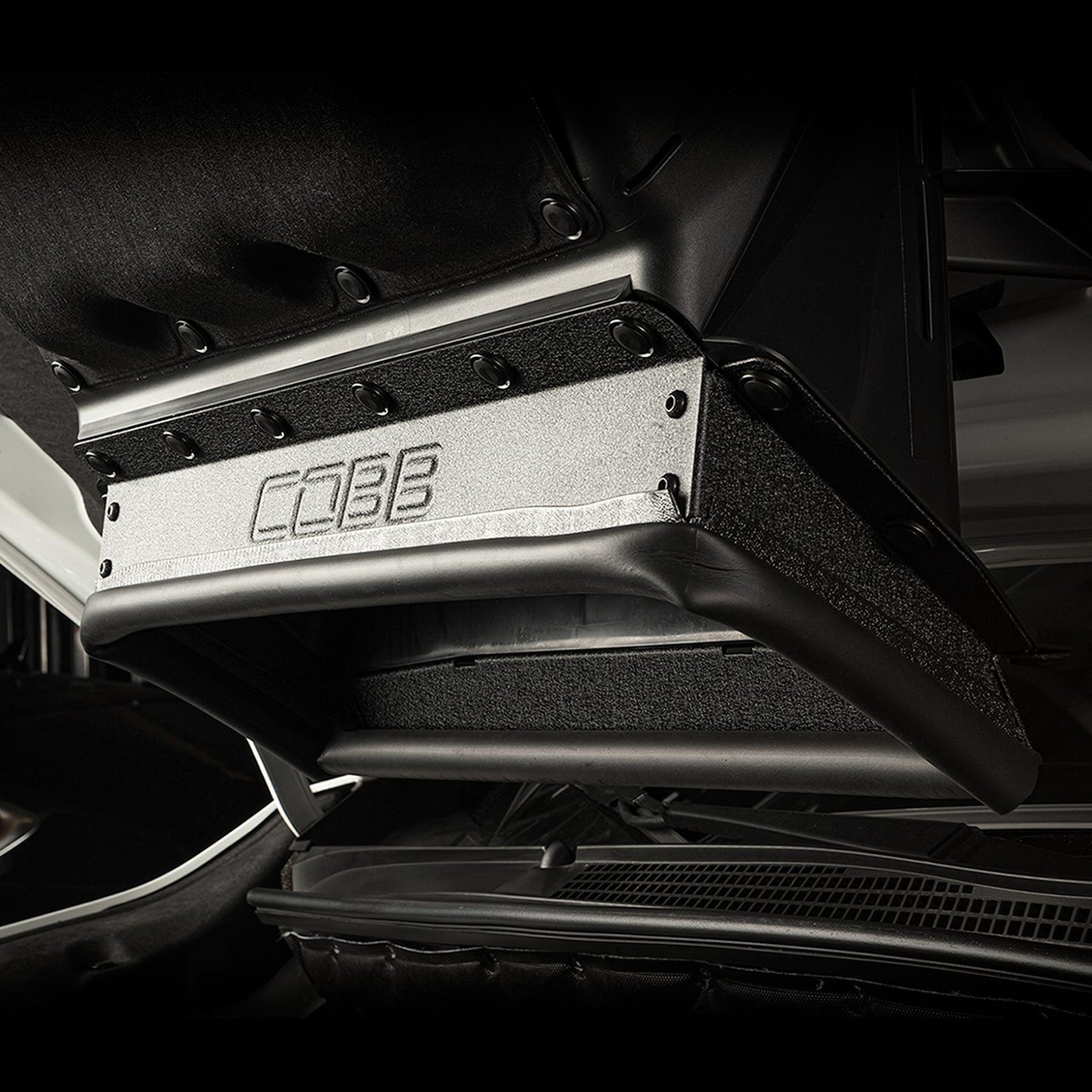 Cobb Top Mount Intercooler Black Subaru Ascent 2019-2022 | B41420-BK