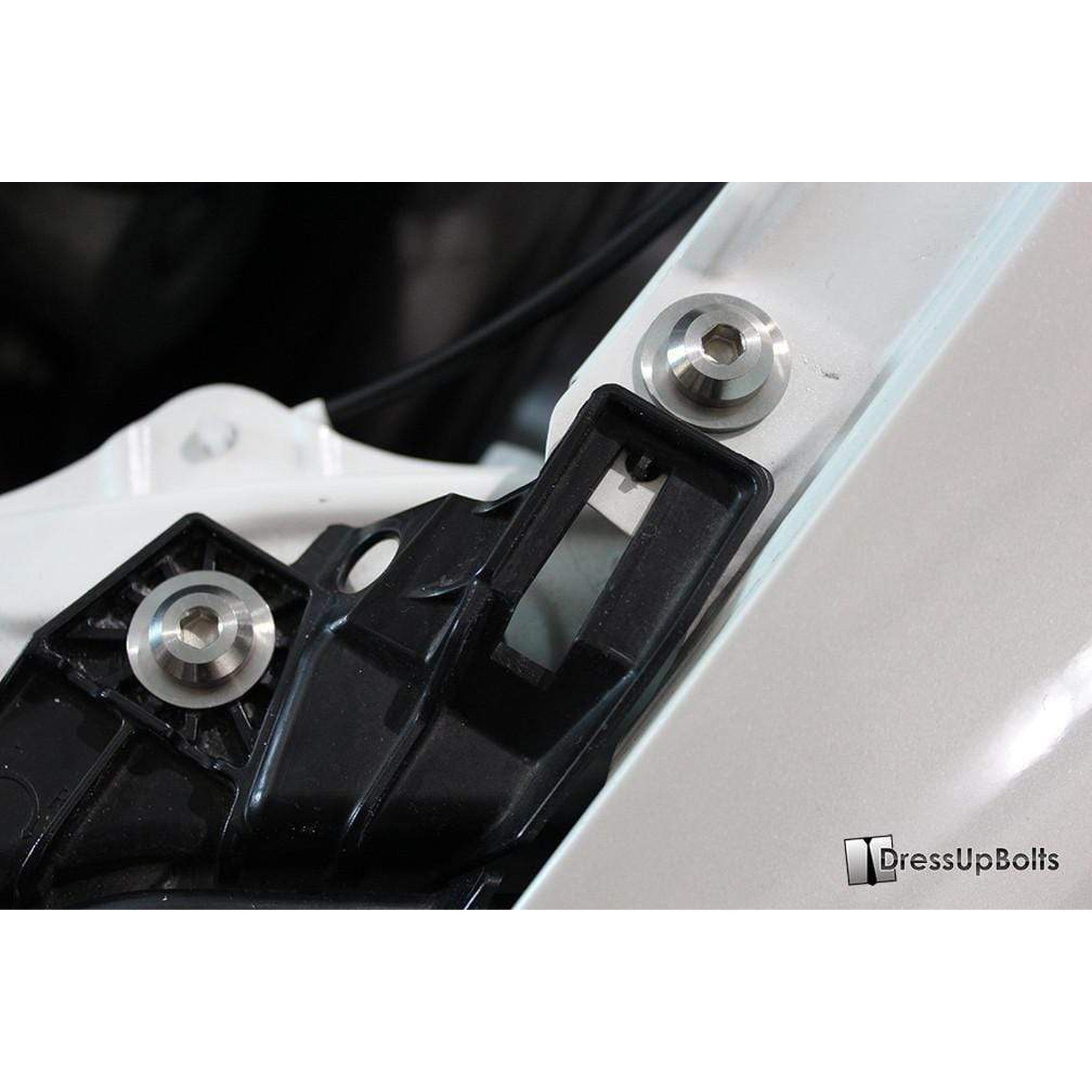 Dress Up Bolts Toyota 86 (2013-2019) Titanium Full Engine Bay Kit