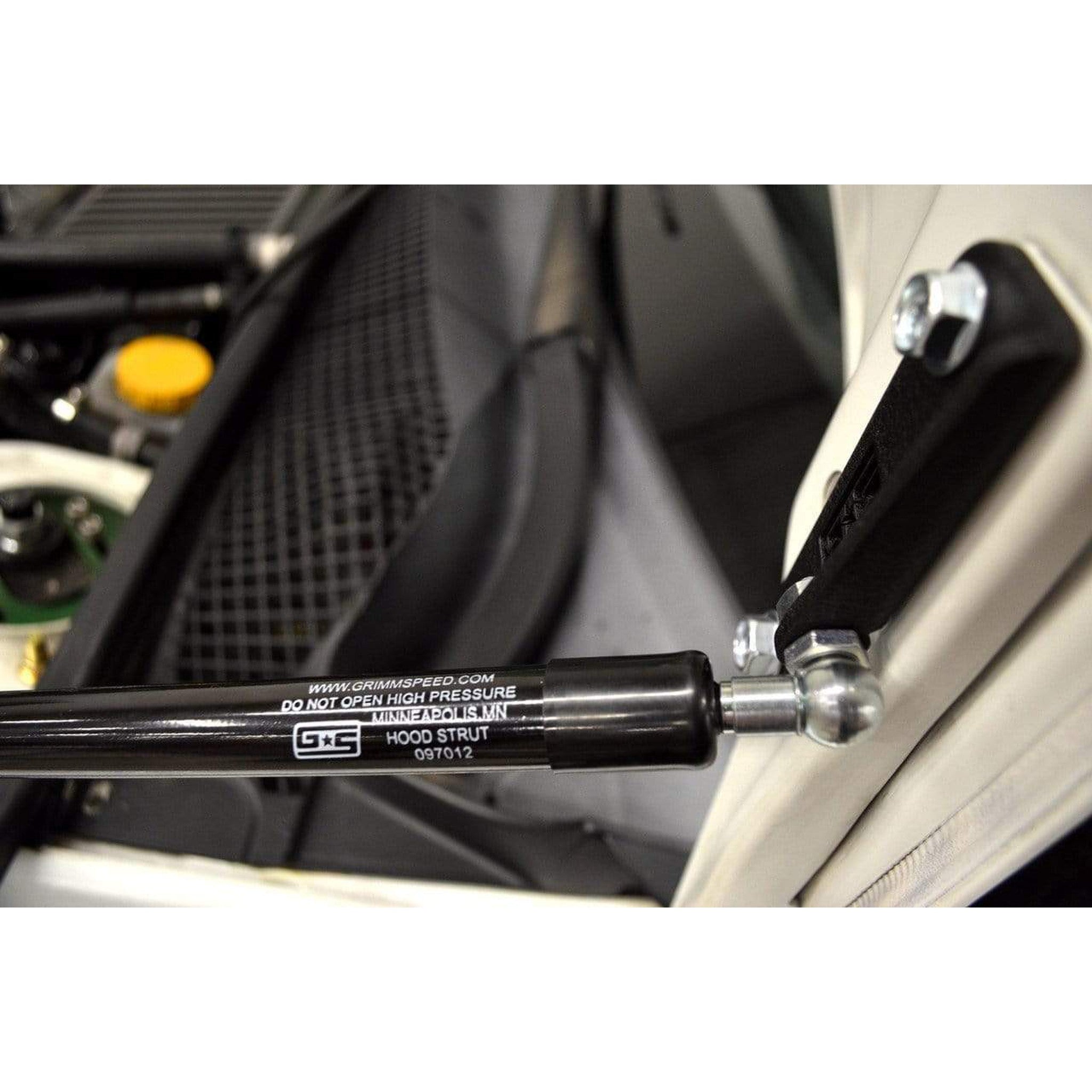 GrimmSpeed Hood Struts Subaru Forester 2003-2008