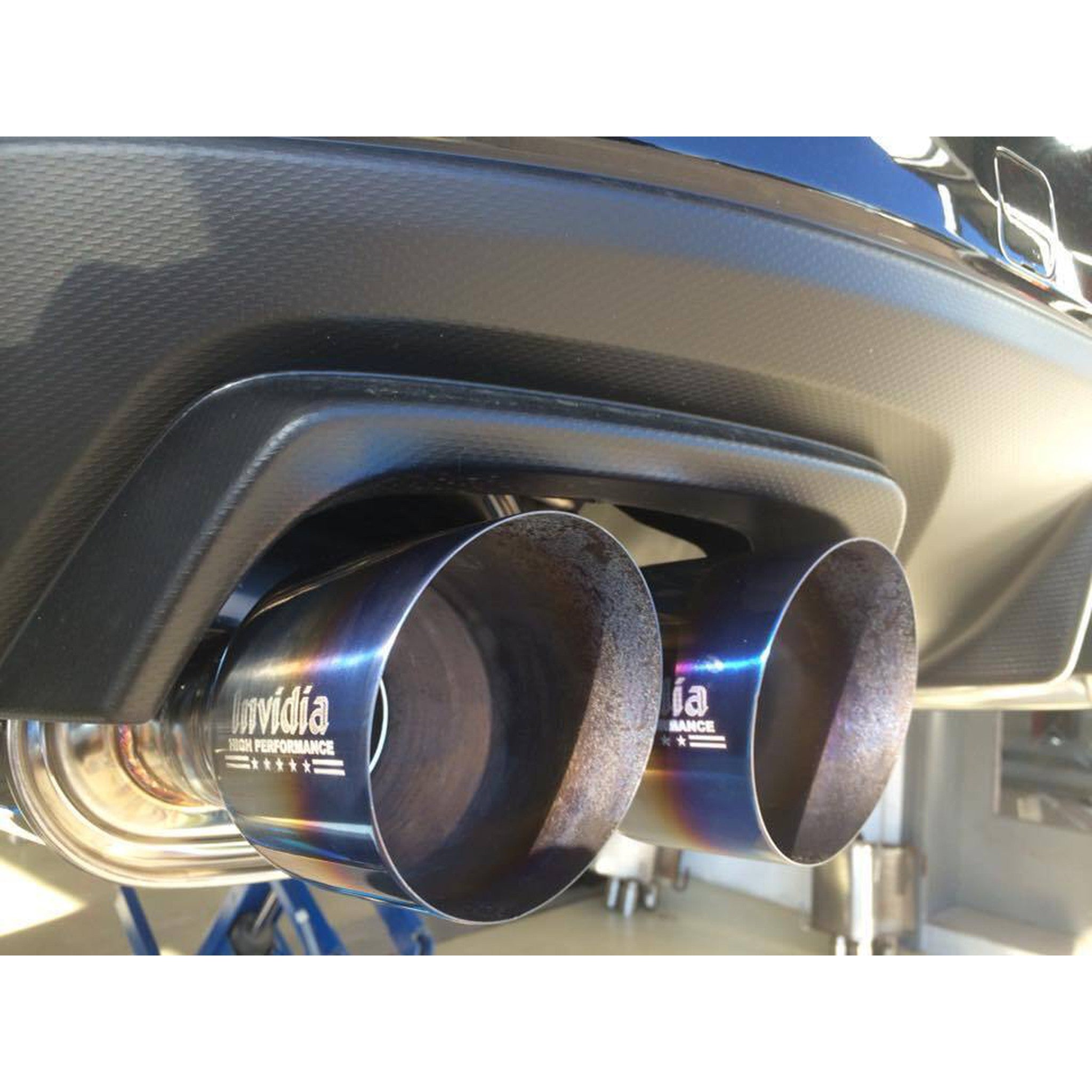 Invidia Q300 Single Layer Burnt Quad Tip CatBack Exhaust 2015-2021 Subaru STI WRX | HS15STIG2T