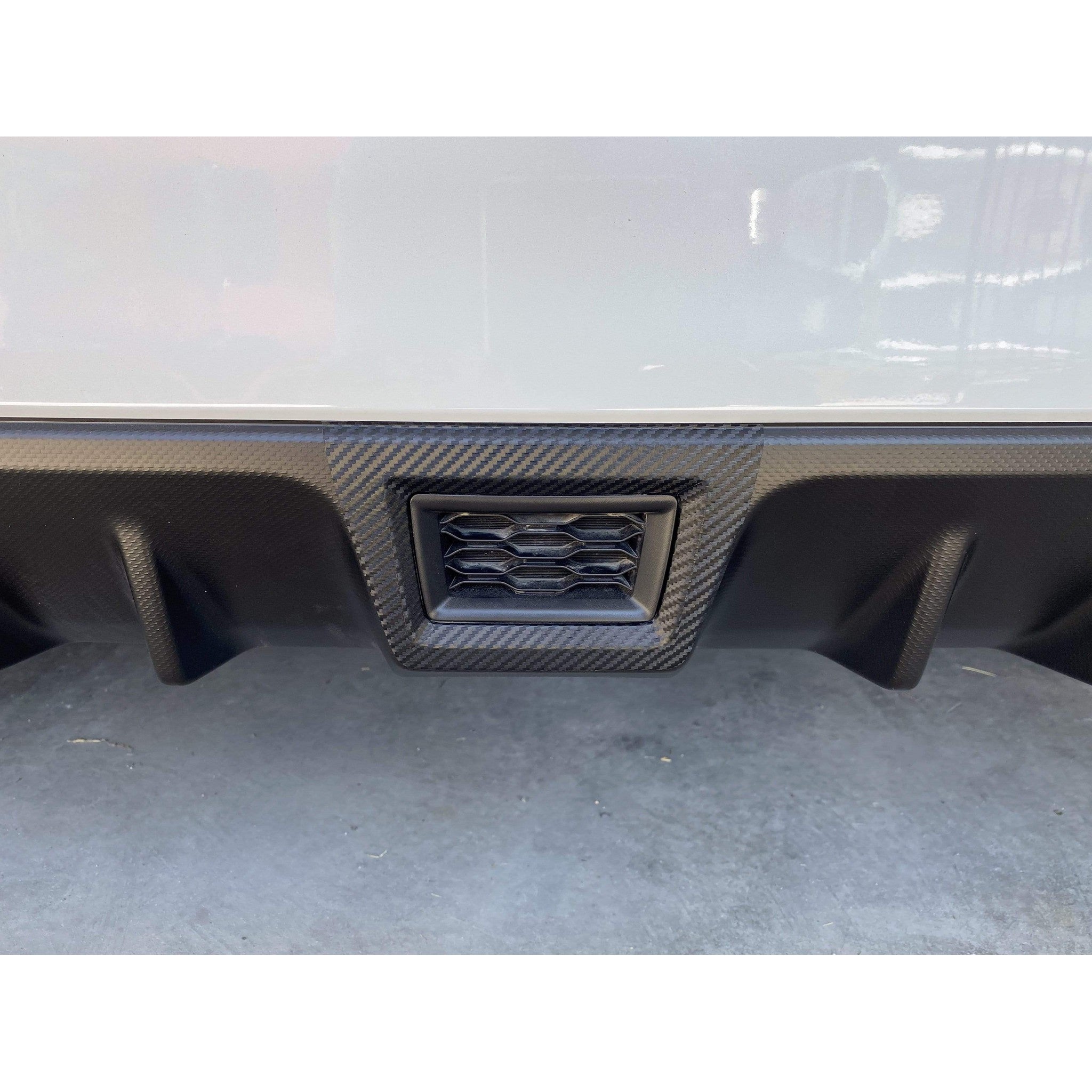 Sticker Fab 3D Carbon Fiber Rear Fog / F1 Bumper Cover Overlay Subaru WRX / STI 2015-2021