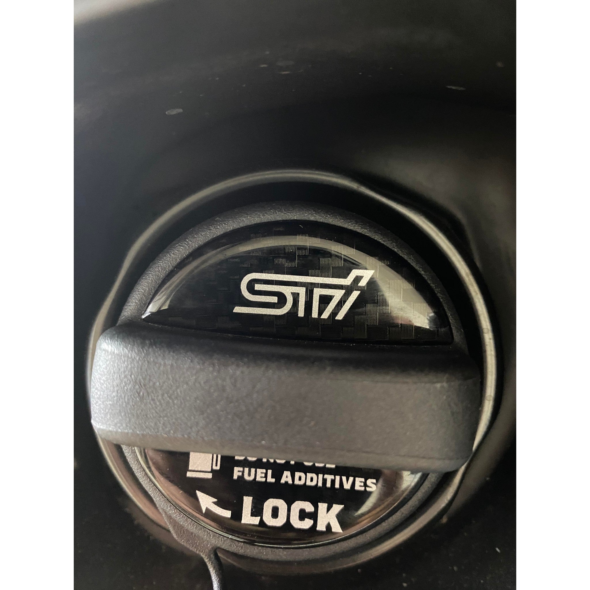 Subaru STI Premium Fuel Cap Ornament Carbon Look | STSG21100610