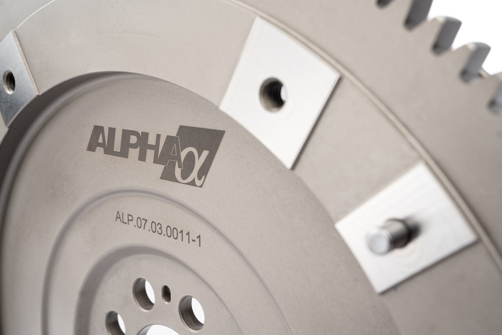 AMS Performance Race X Billet Flywheel Nissan GT-R 2009-2021 | ALP.07.03.0011-1