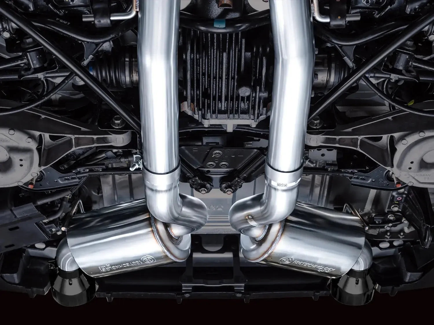 AWE Tuning Cat Back Touring Exhaust w/ Diamond Black Tips Nissan Z 2023-2025 | 3015-33400