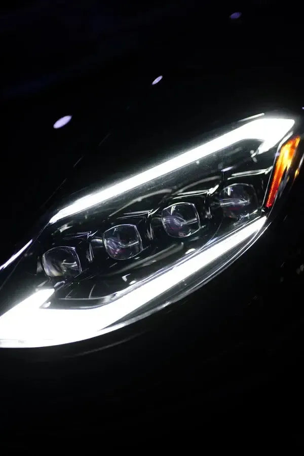 AlphaRex NOVA-Series LED Projector Headlights Alpha Black w/ Sequential Signal Nissan Z 2023-2025 | 880494