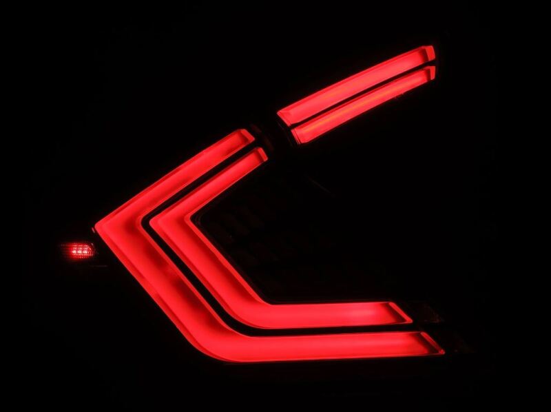 AlphaRex Nova-Series LED Tail Lights Black Smoke Honda Civic Hatchback / Type-R 2016-2021 | 676010