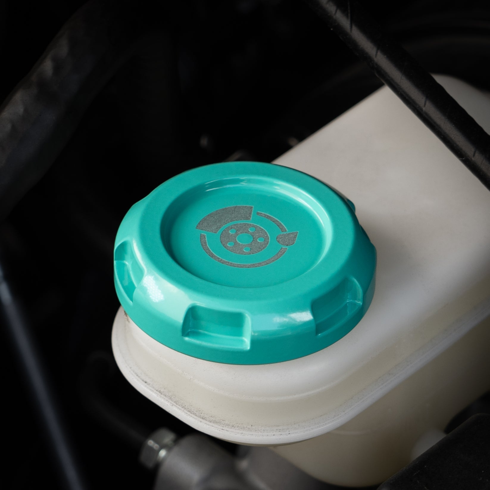 Billetworkz Brake Fluid Cap Engraved Zero Series Hyper Teal Subaru WRX 02-26 / STI 04-21 | BW-EBCZ-SUB-BRK-HYTL-E