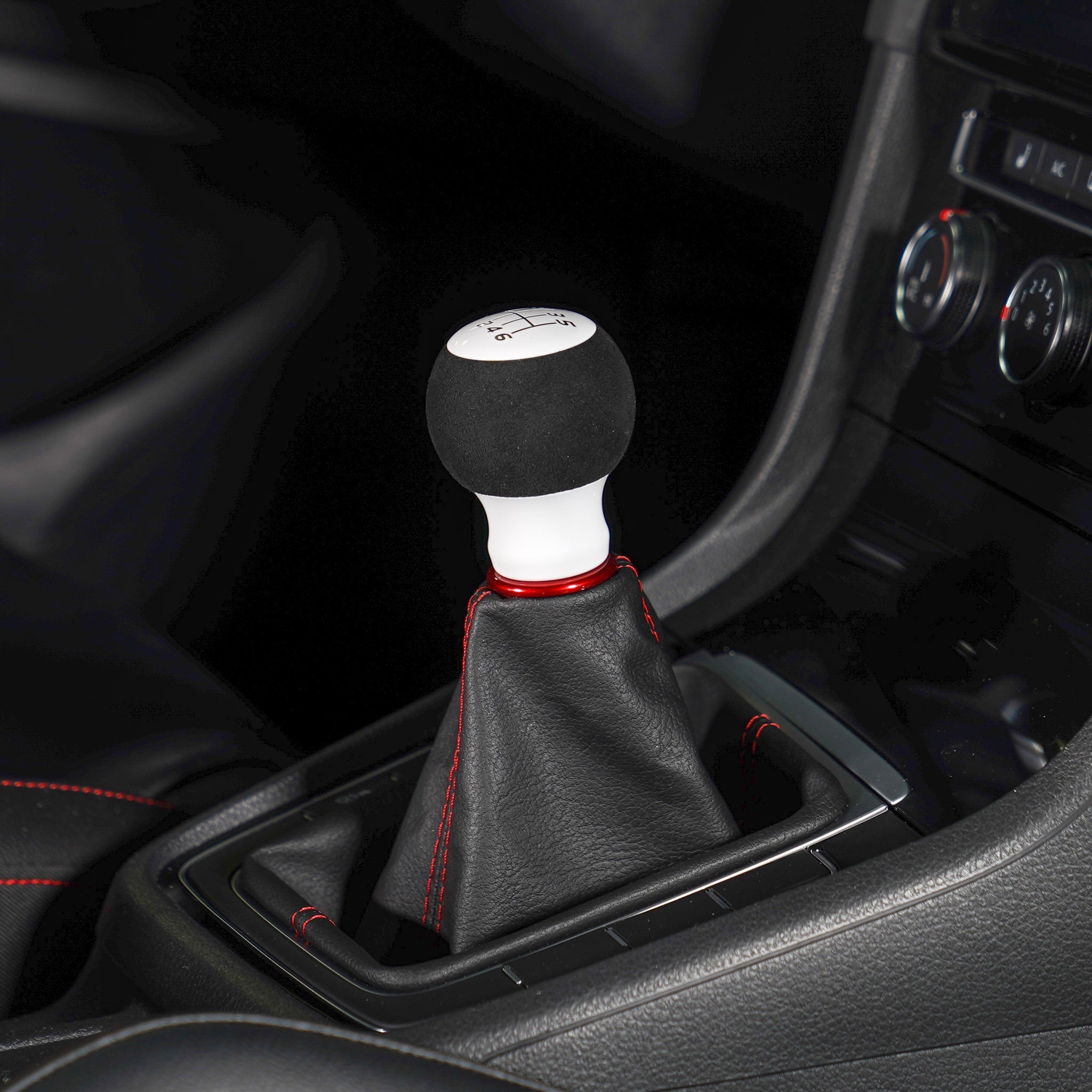 Billetworkz Fusion Weighted Shift Knob 6-Speed Alcantara Gloss White Subaru BRZ 2013-2026 | BW-KNB-BRZ-VEL6-GWHT-FUA