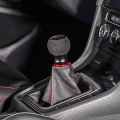 Billetworkz Fusion Weighted Shift Knob 6-Speed Alcantara Matte Black Subaru WRX 15-26 / STI 04-21 | BW-KNB-SUB6-VEL6-MBLK-FUA