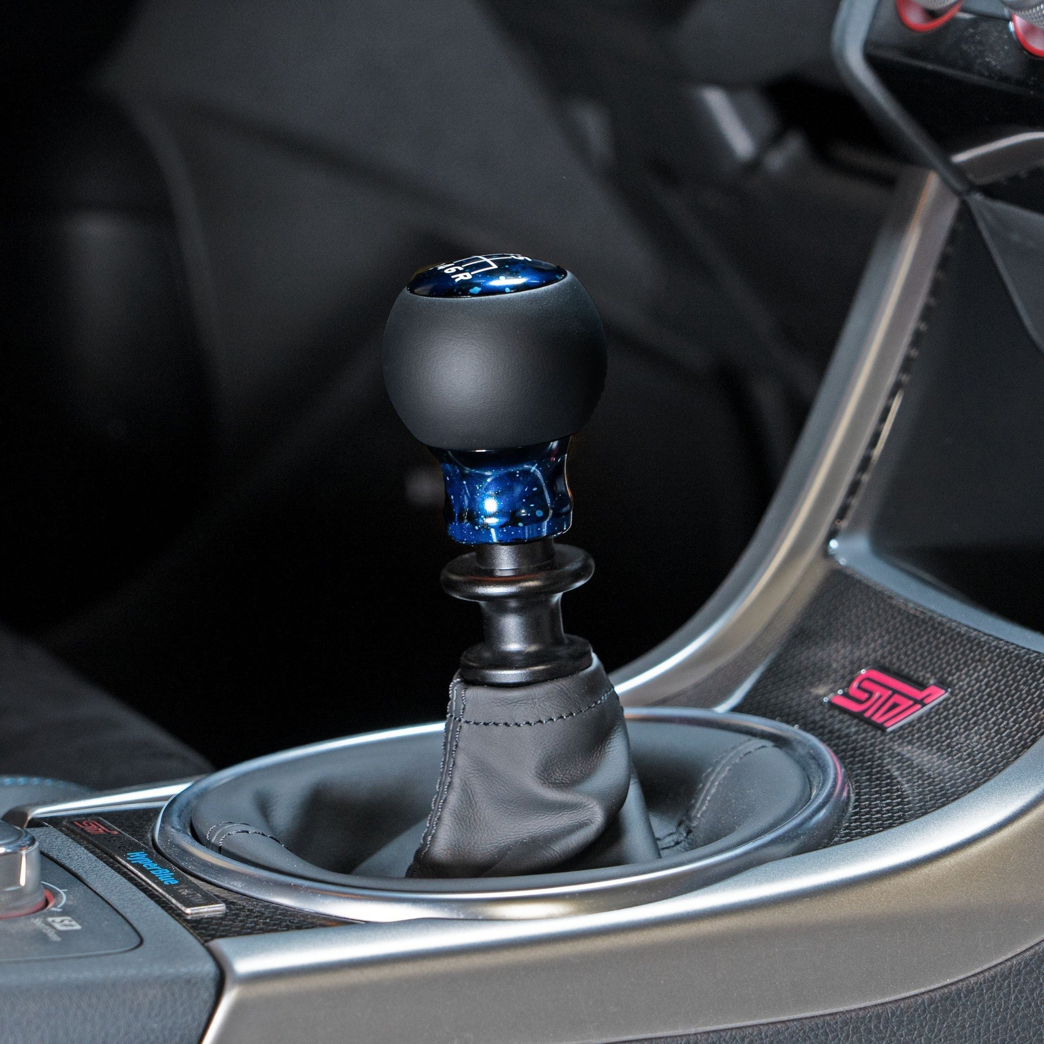 Billetworkz Fusion Weighted Shift Knob 6-Speed Leather Blue Cosmic Subaru WRX 15-26 / STI 04-21 | BW-KNB-SUB6-VEL6-BC-FUL