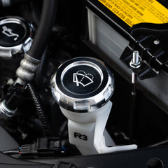 Billetworkz Wiper Fluid Cap Engraved Zero Series Silver Subaru WRX 02-26 / STI 04-21 | BW-EBCZ-SUB-WIP-SIL-E
