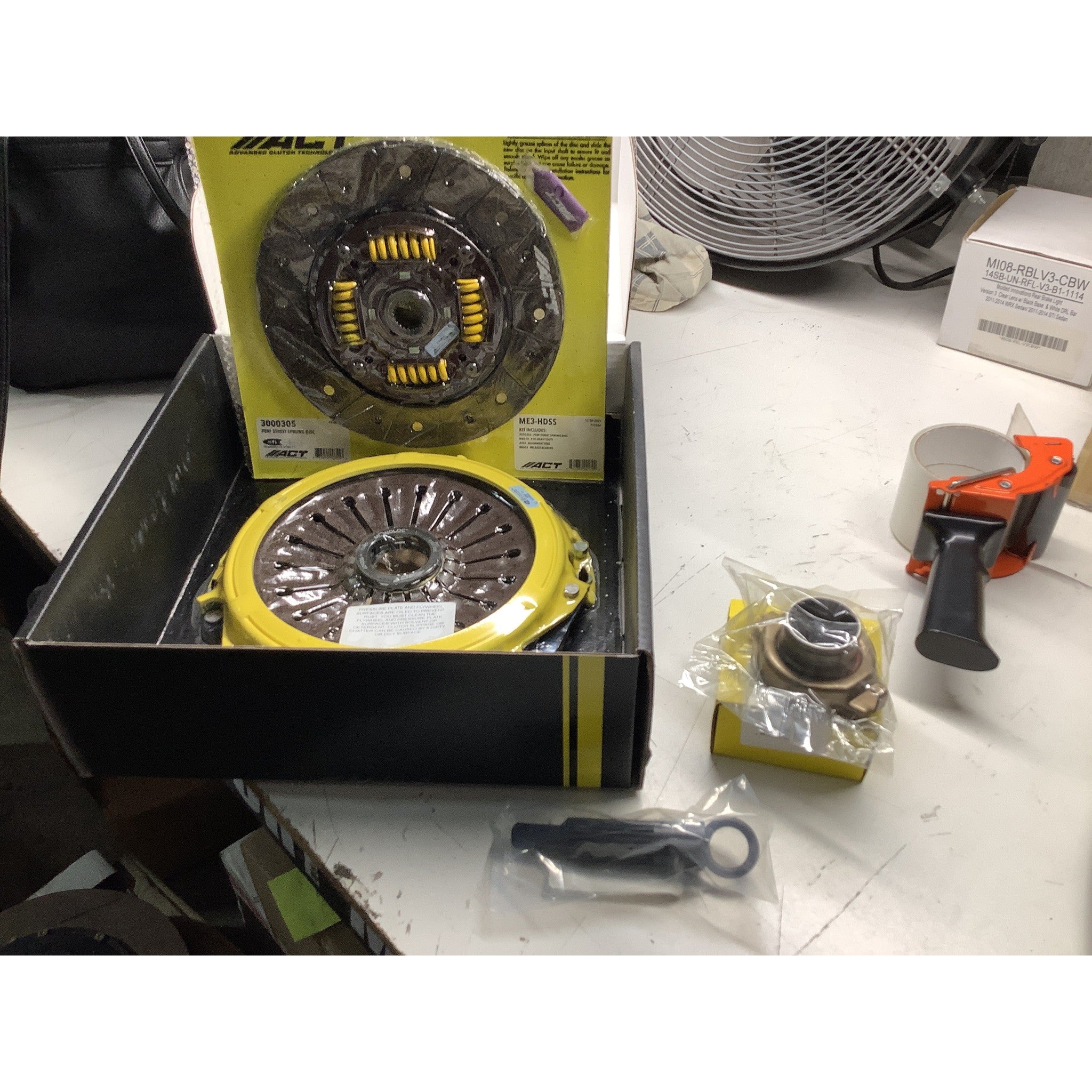 ACT Extreme Race Sprung 4 Pad Clutch Kit | Mitsubishi Evo 8/9 (03-06) (ME2-XTG4) main image 1