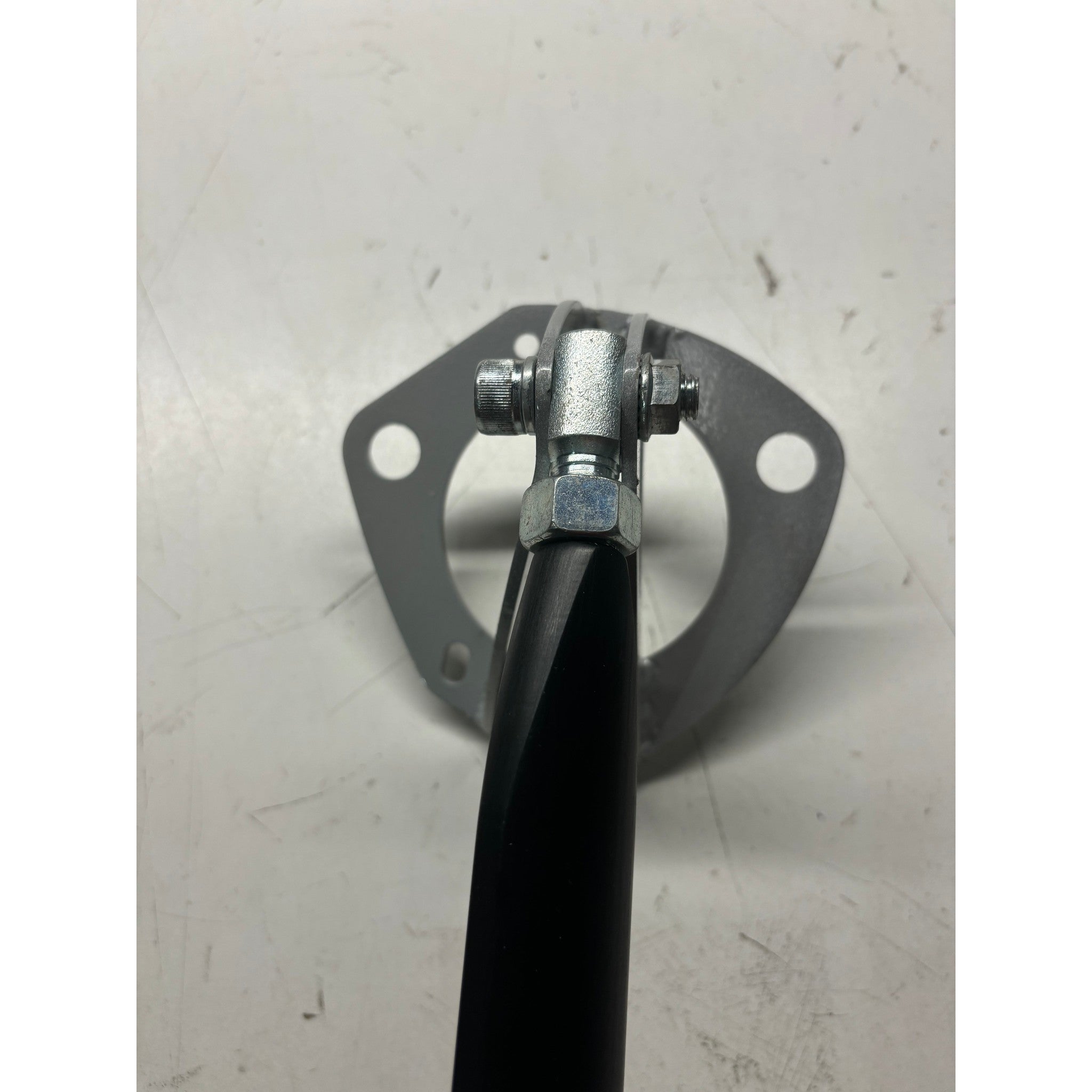 Clearance / OPENBOX Whiteline Front Strut Bar Mazda 3 2007-2009 | KSB633