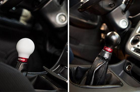 Cobb Tuning Shift Knob White w/ Red 2002-2014 WRX / 2005-2009 Outback XT / Legacy GT / 2004-2008 Forester XT | 211350-W-RD