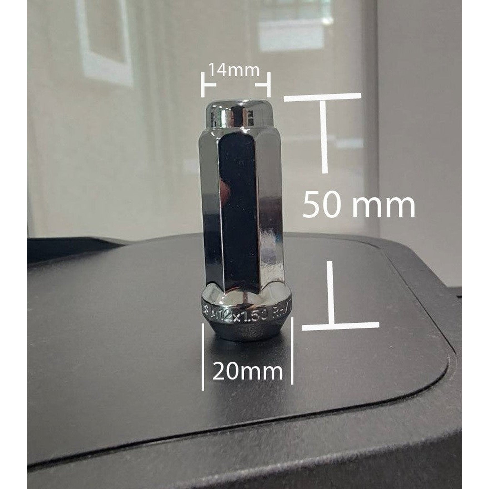 Cosmis Wheels Wheels Closed-Ended Lug Nuts 12x1.50mm - Set of 20