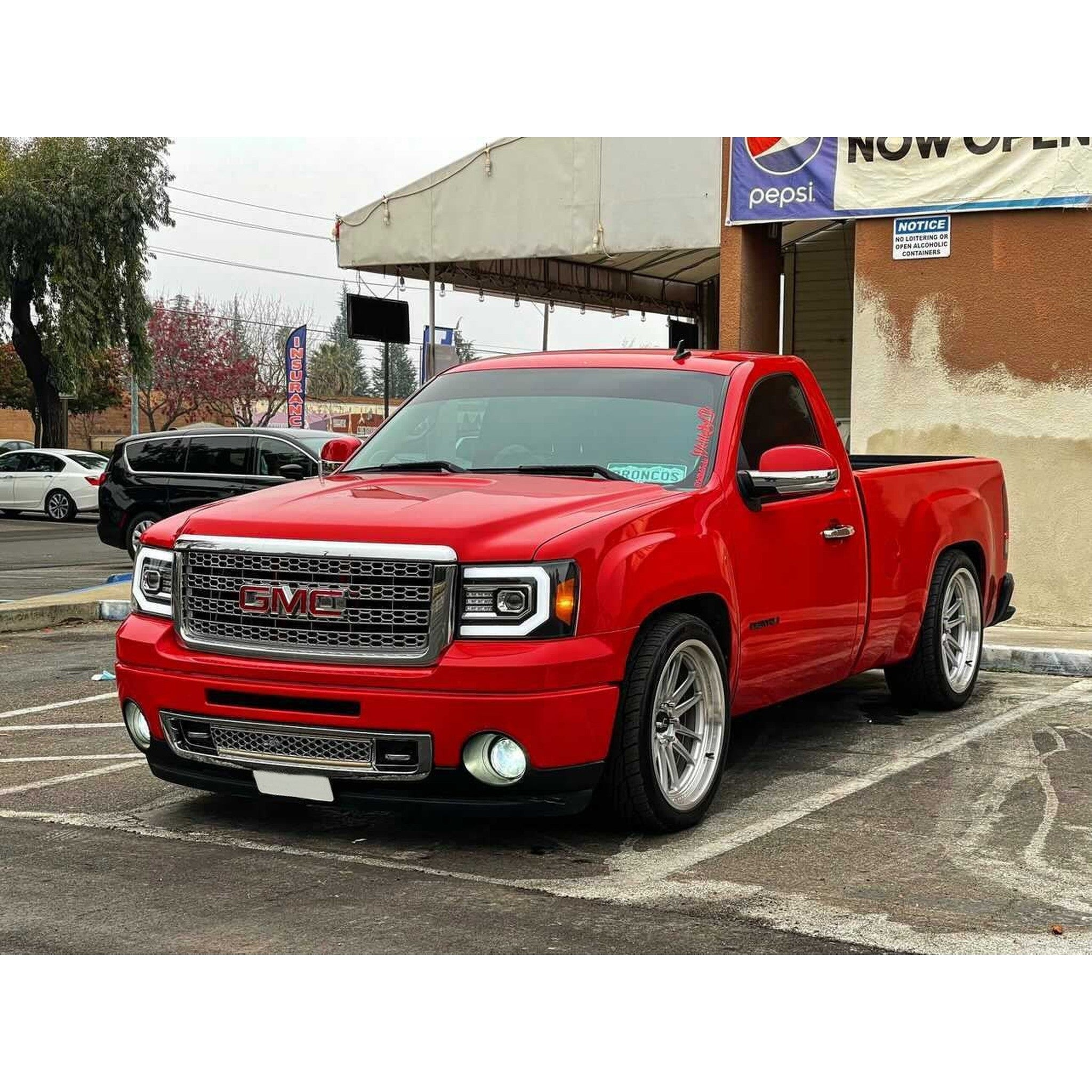 Cosmis Wheels XT-206R Hyper Silver Wheel 22x10 +0 6x139.7