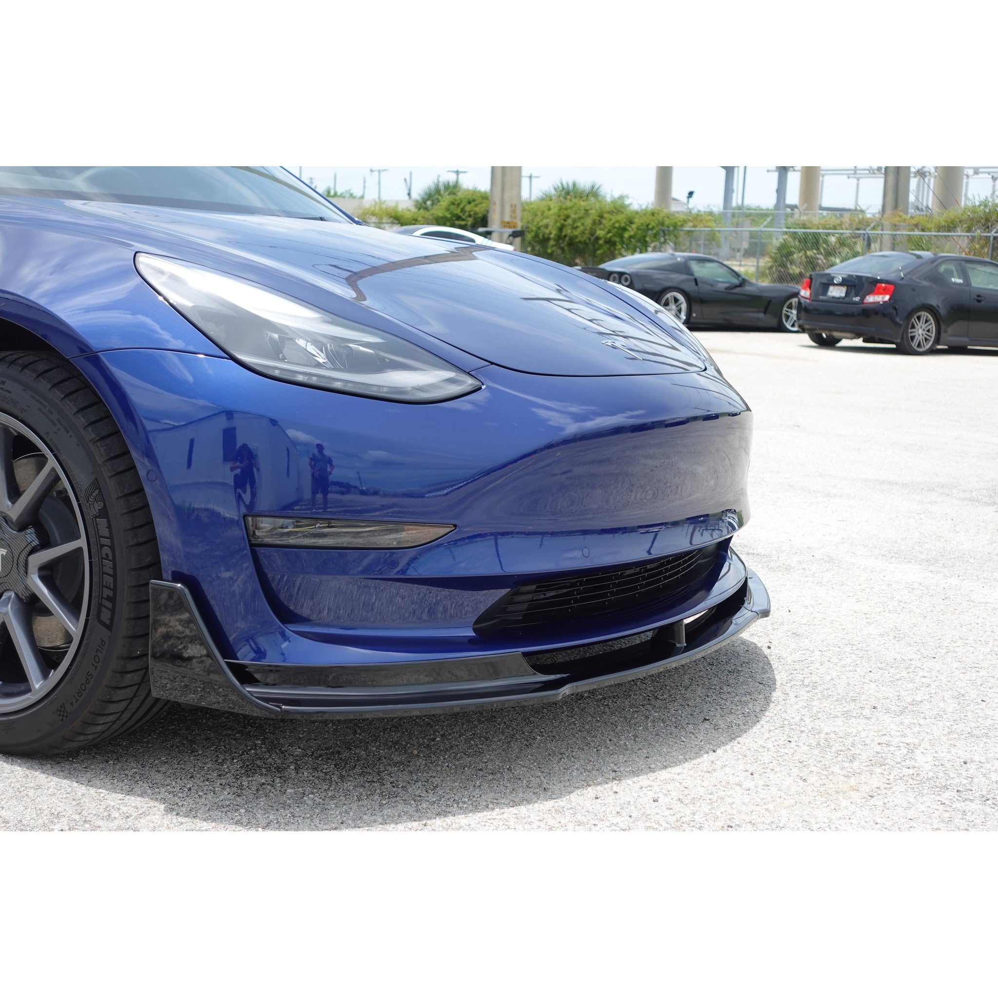Noble Gloss Black Stage 1 Front Bumper Lip (2 piece) Tesla Model 3 2017-2023