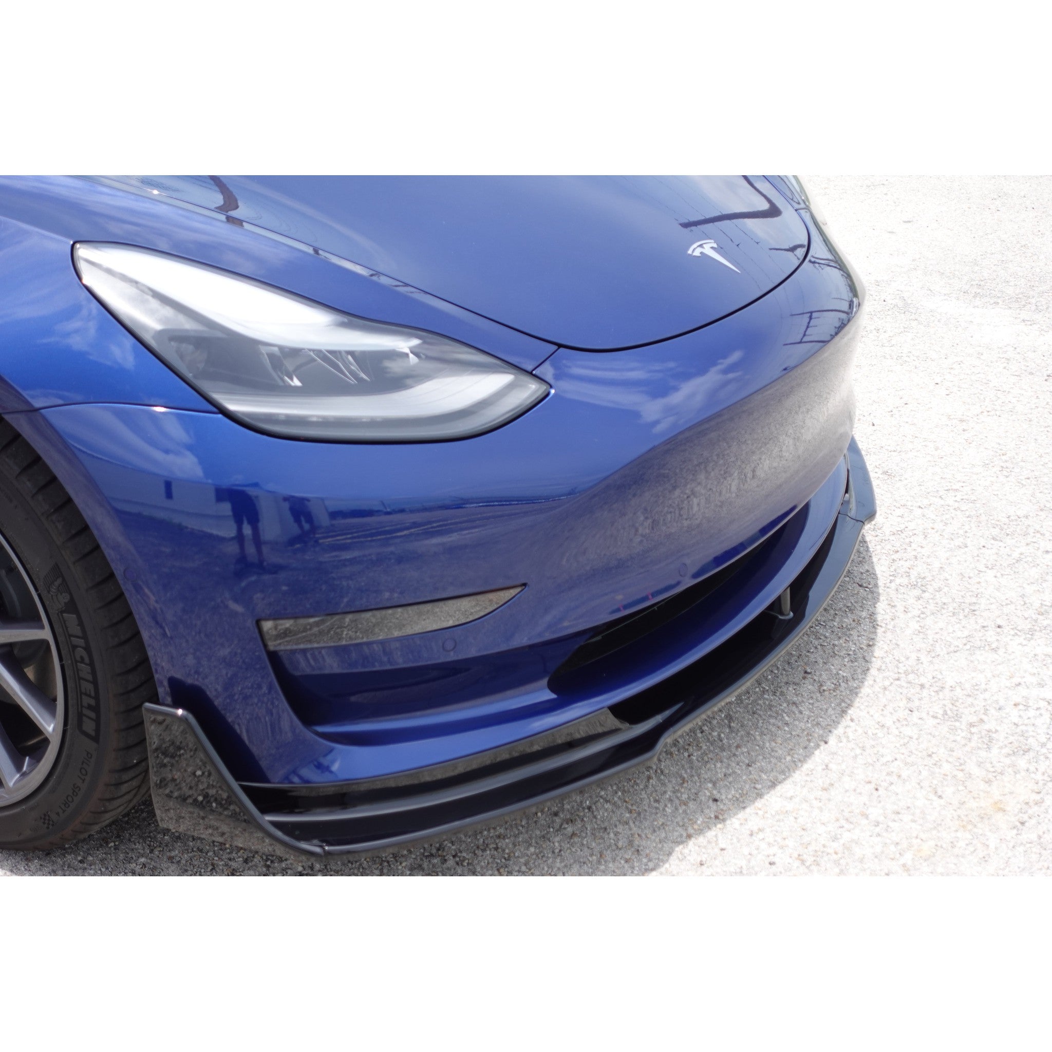 Noble Gloss Black Stage 1 Front Bumper Lip (2 piece) Tesla Model 3 2017-2023