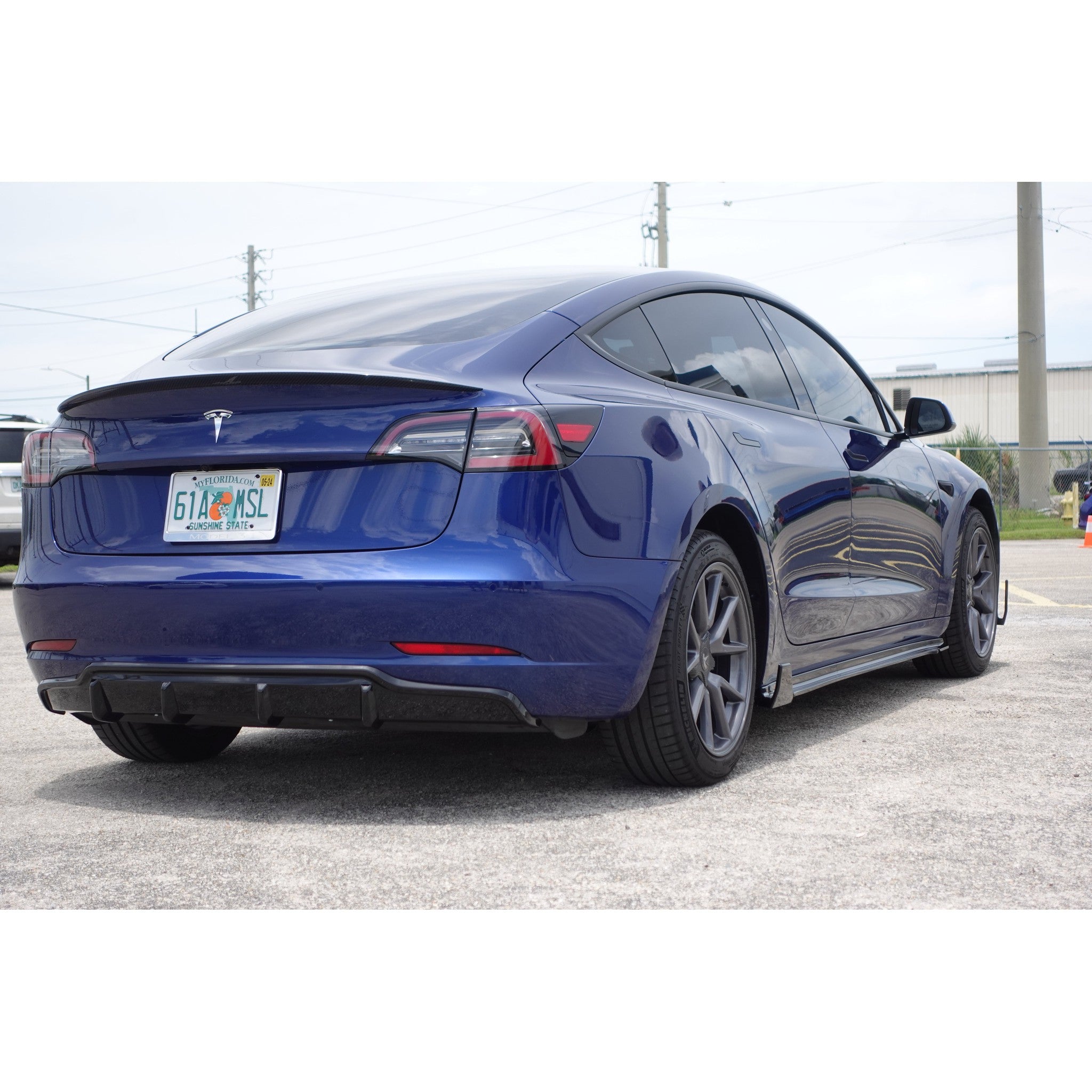 Noble Gloss Black Stage 1 Side Skirts Tesla Model 3 2017-2023