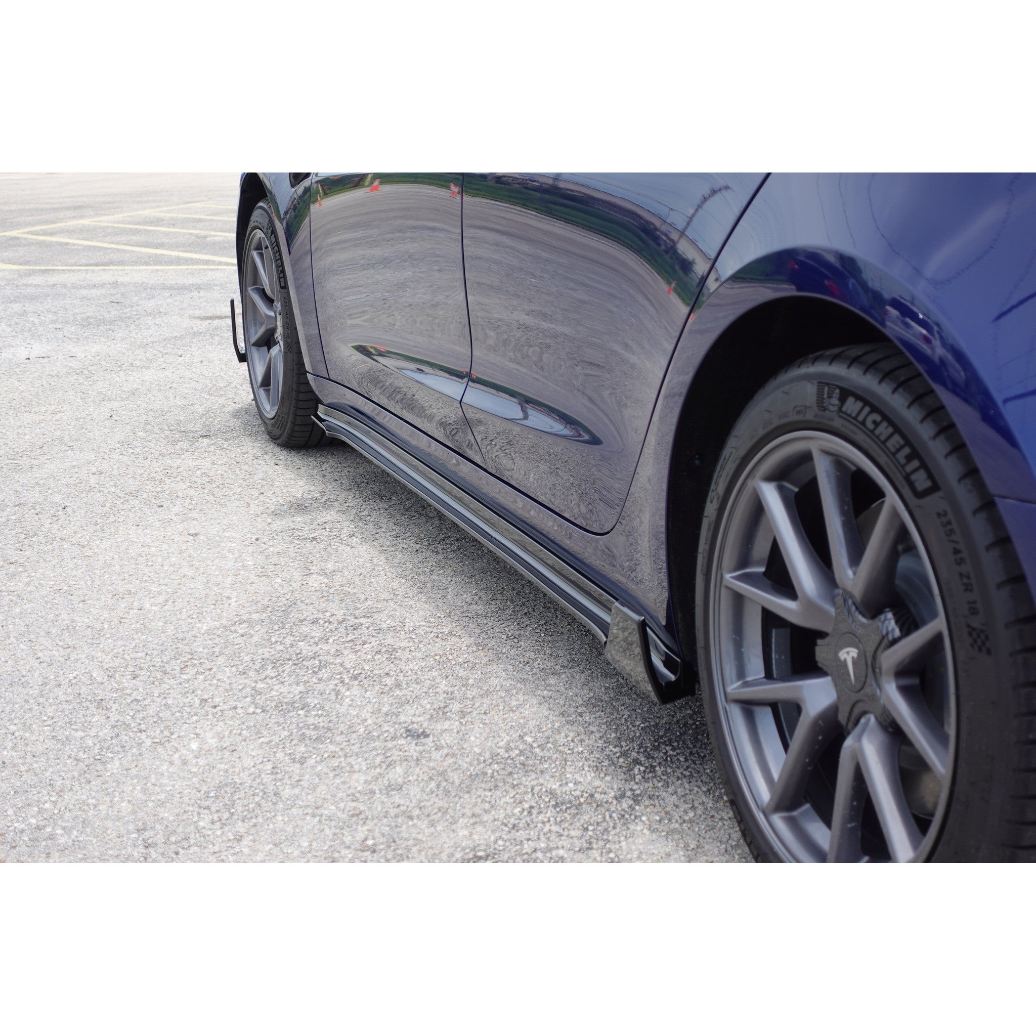 Noble Gloss Black Stage 1 Side Skirts Tesla Model 3 2017-2023