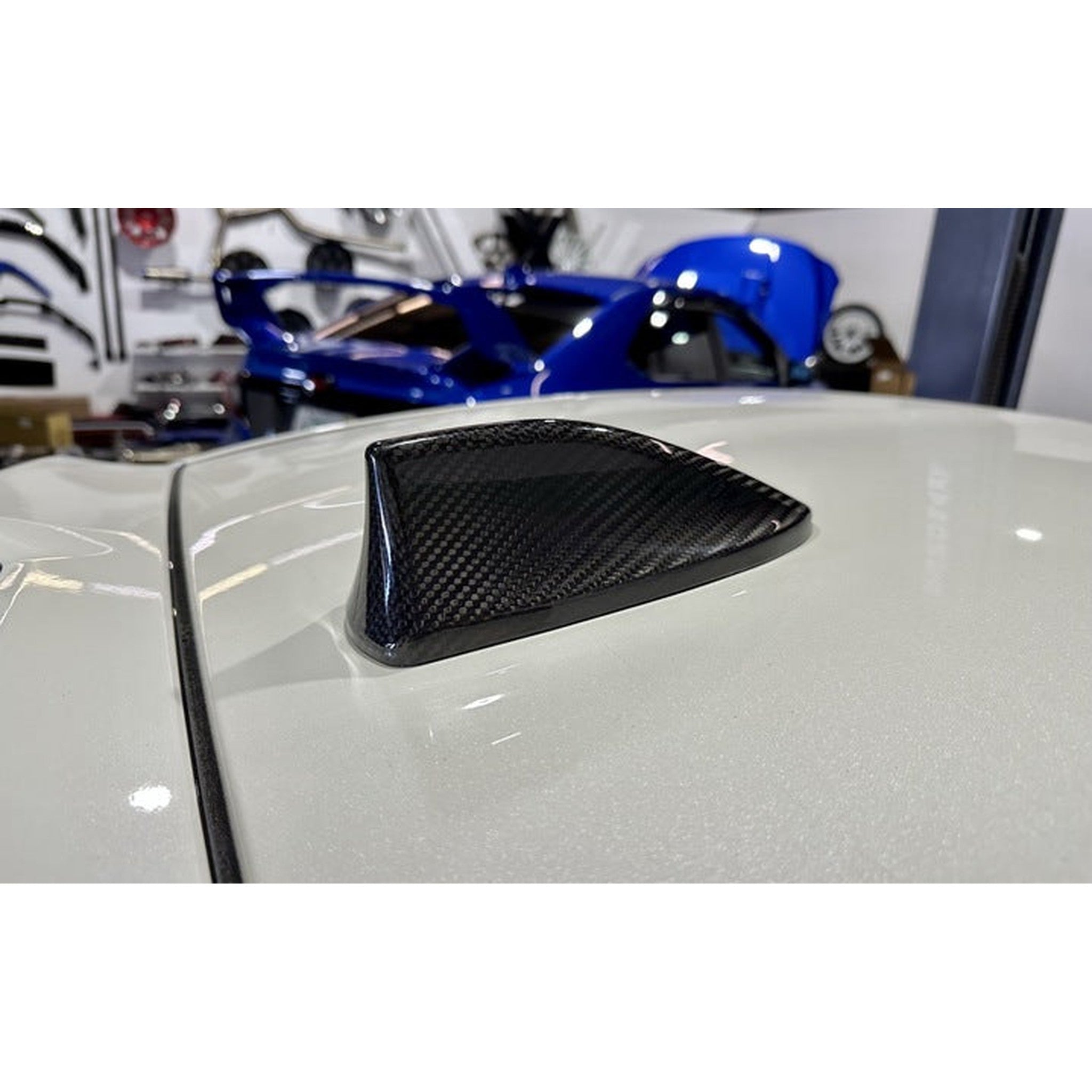 Noble LX Dry Carbon Fiber Antenna Cover Subaru WRX 22-26 / BRZ 22-26 / Toyota GR86 22-26