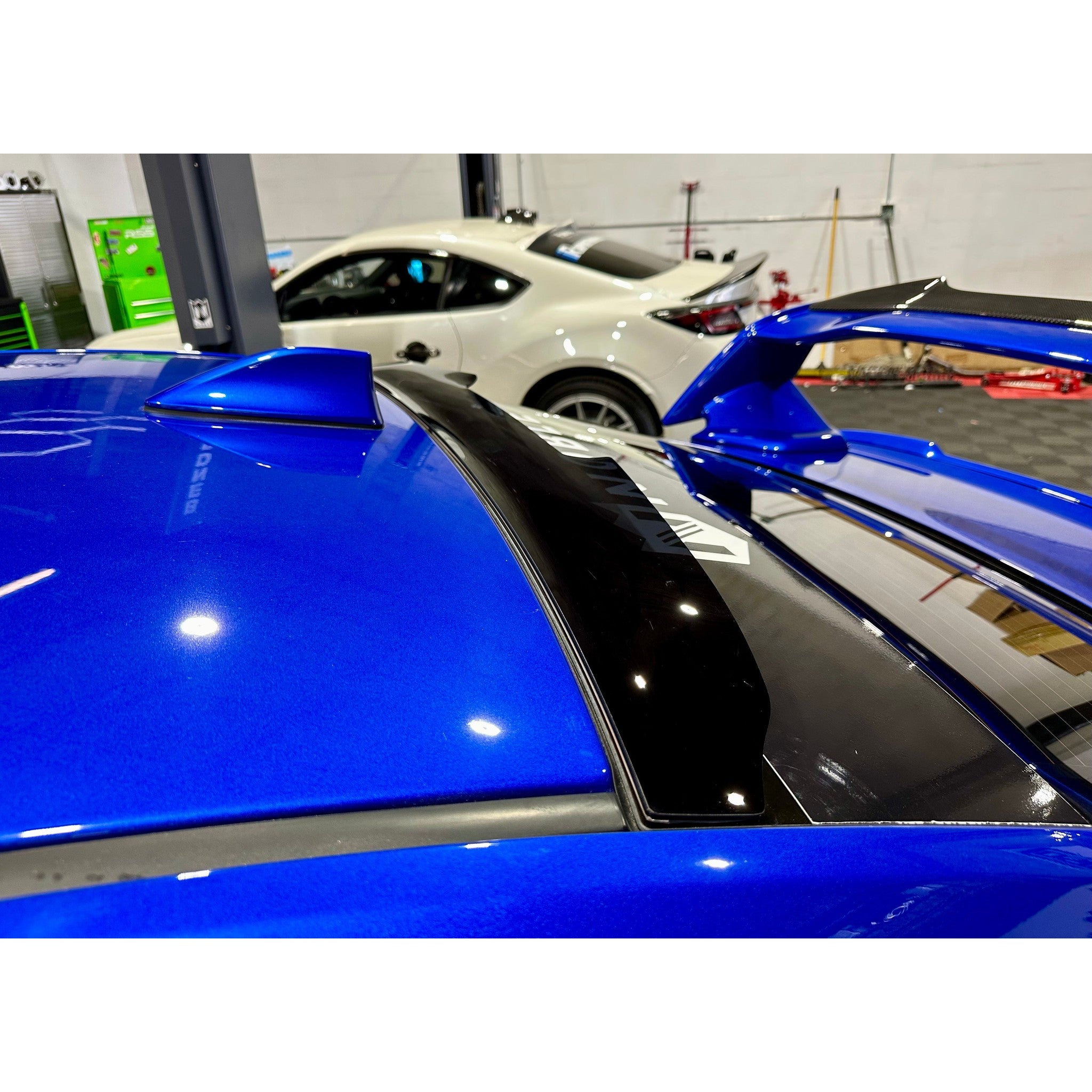 Noble Roof Visor V2 Dark Smoke Subaru WRX 2022-2026