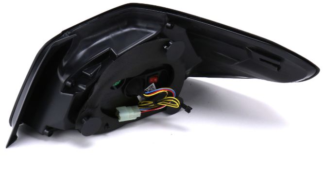 OLM Evolution Taillight Right Side Only Smoked Lens/Black Base/White Bar WRX / STI 2015-2021 | A.70032.1-SB-R