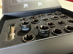 [OPEN BOX] Cosmis Racing Wheels Spiral Lug Nuts M12x1.5mm Gunmetal (Set of 20)