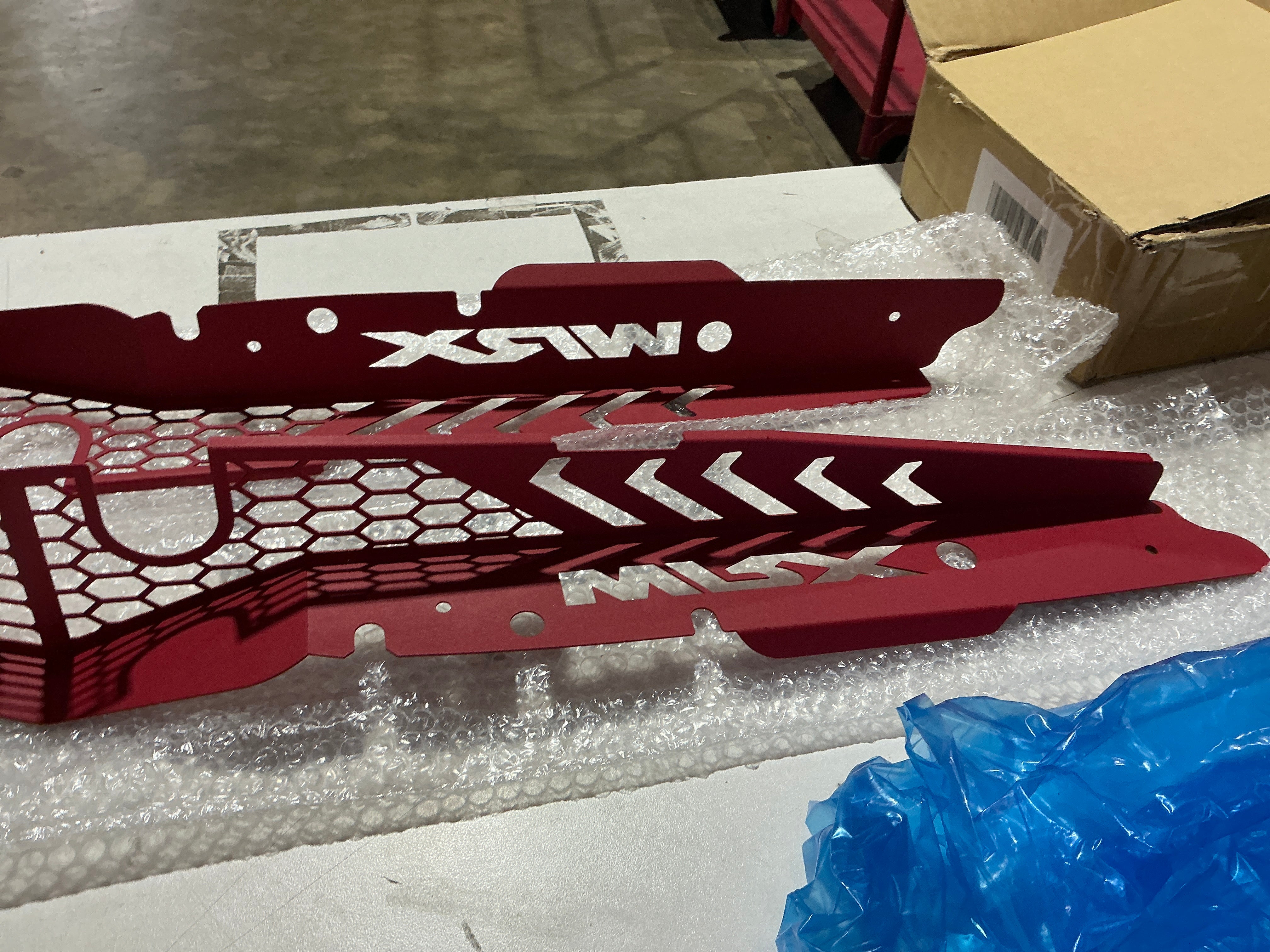 [OPEN BOX] Noble AR Fender Shrouds in Red - 15-21 WRX / STI - Default Title