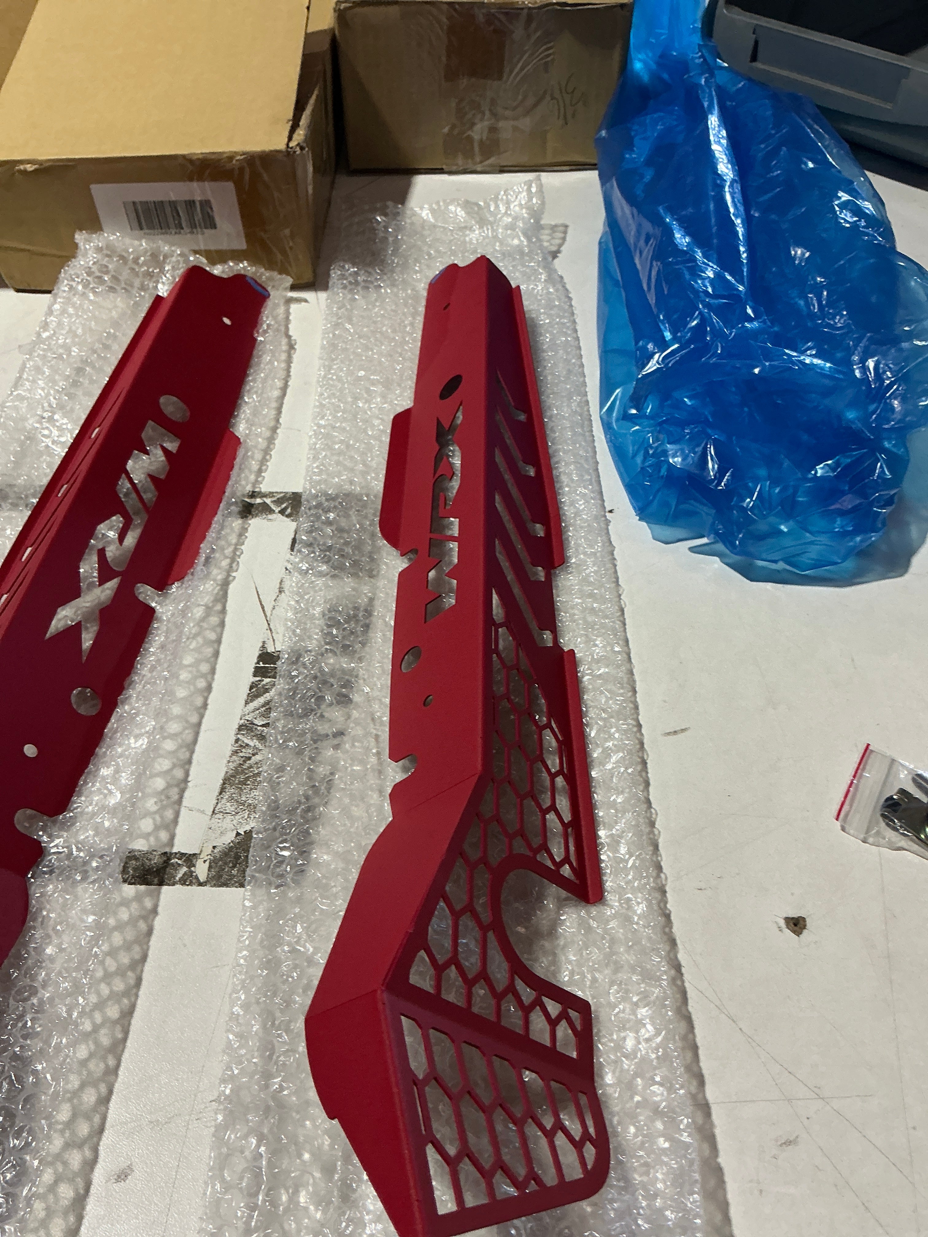 [OPEN BOX] Noble AR Fender Shrouds in Red - 15-21 WRX / STI - Default Title