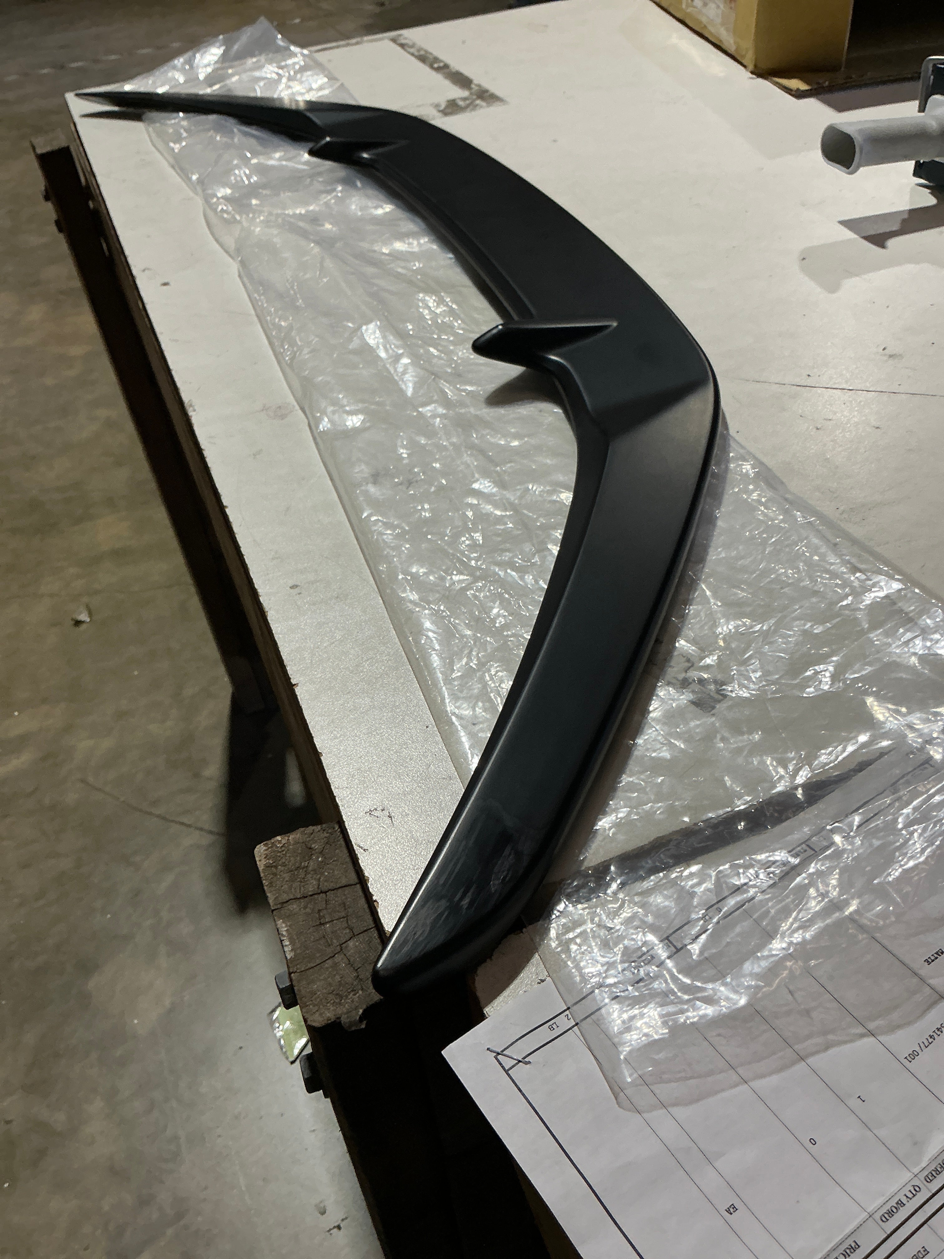 [OPEN BOX] Noble OE Style Spoiler Subaru BRZ / Toyota GR86 2022-2026 - Gloss Black - Matte Black