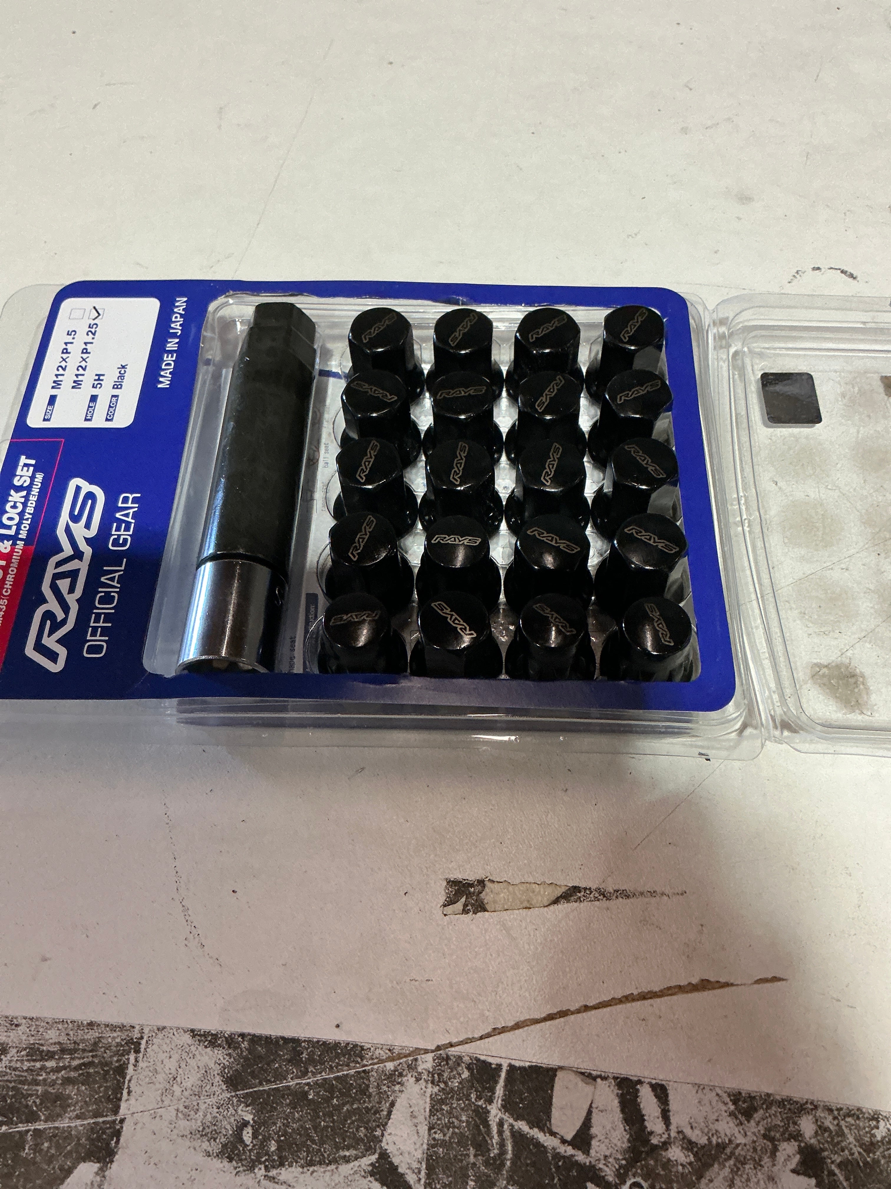 [OPEN BOX] Rays M12x1.25 Black Lug Nuts | W1712125B - Default Title